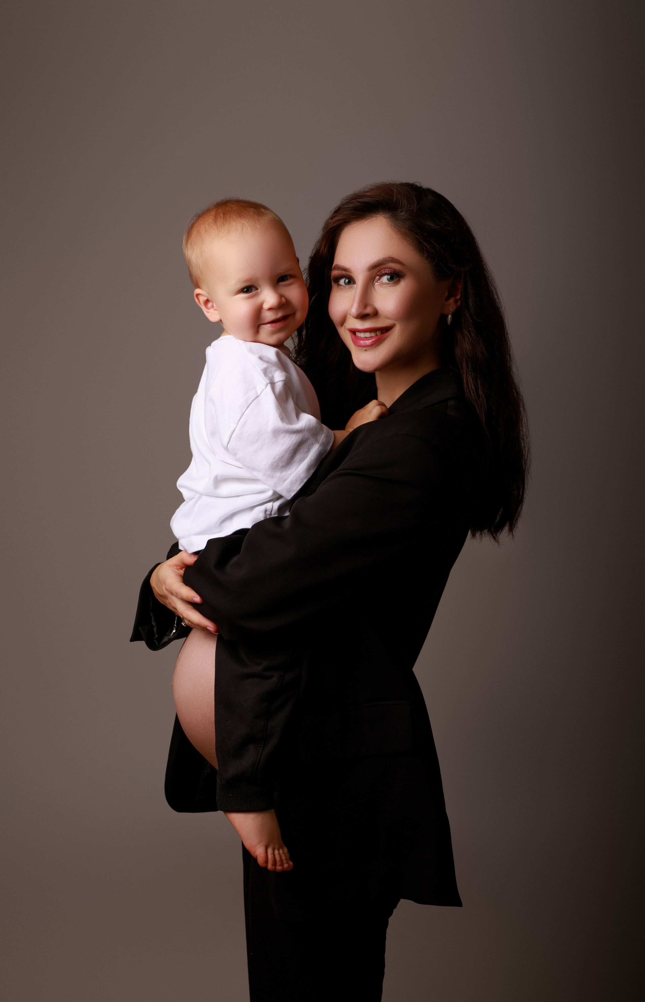 Babybauch. Neugeborenen & Babyfotografie Marina Buch in Wickede Ruhr NRW