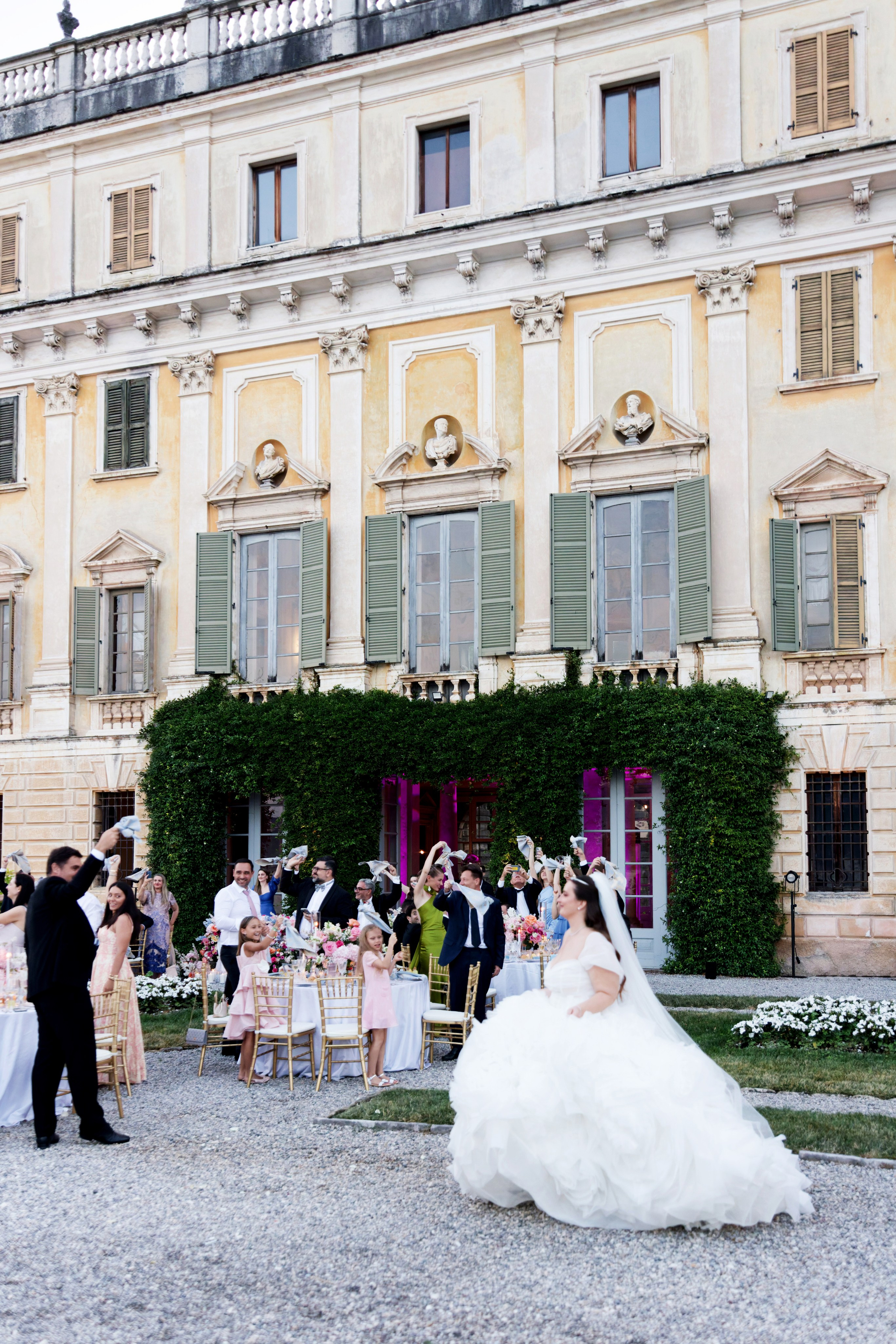 Wedding at Villa Bettoni on Lake Garda