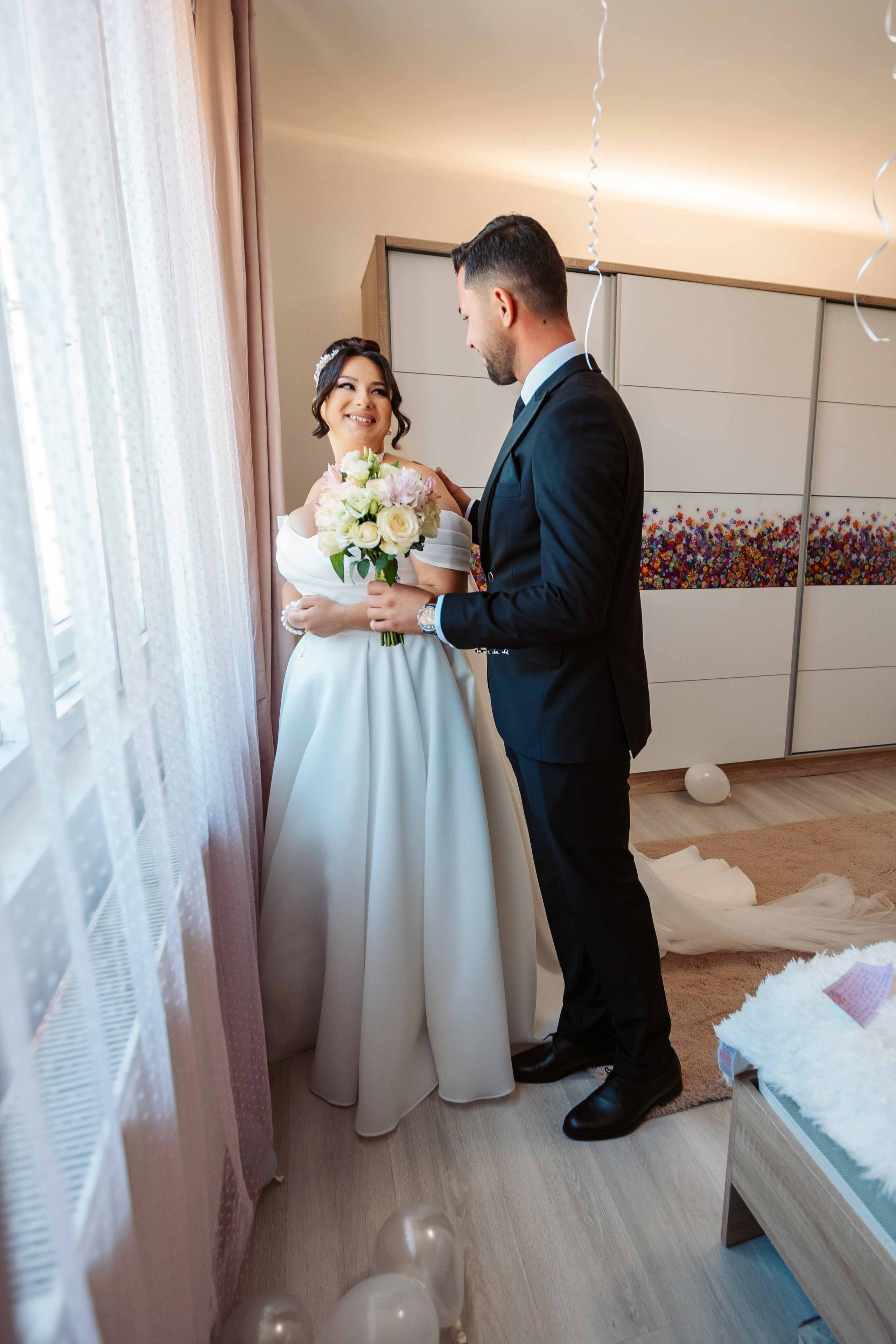 Crenguta & Robert. Contrast Studio