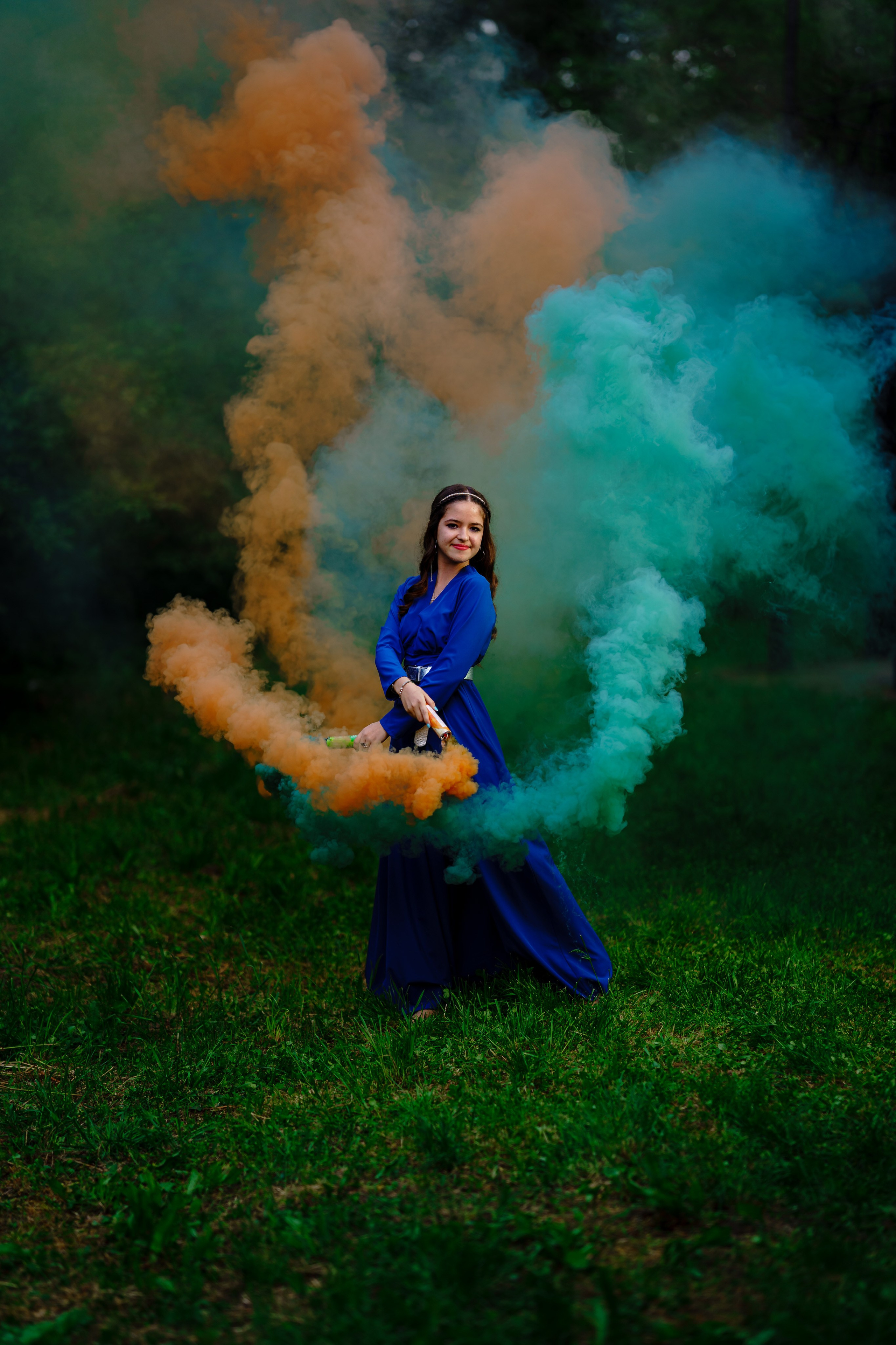 Fumigene… 40 lei/fumigena Opțional. Trendy Albums