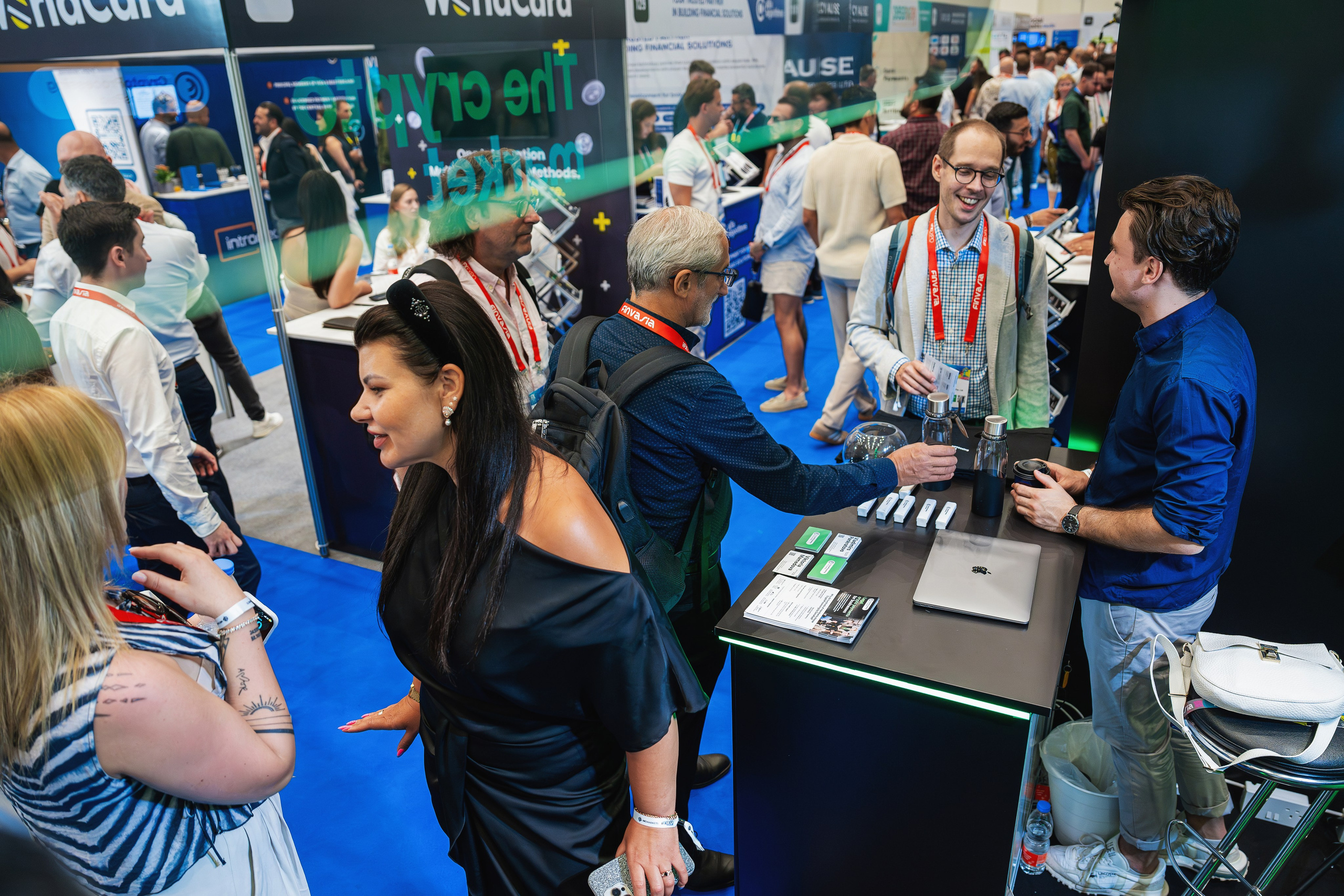 Видеосъемка конференций и форумов на Кипре. Фото и видео съёмка на Кипре. Съемка мероприятий и рекламы в Лимасоле Никосии и Пафосе