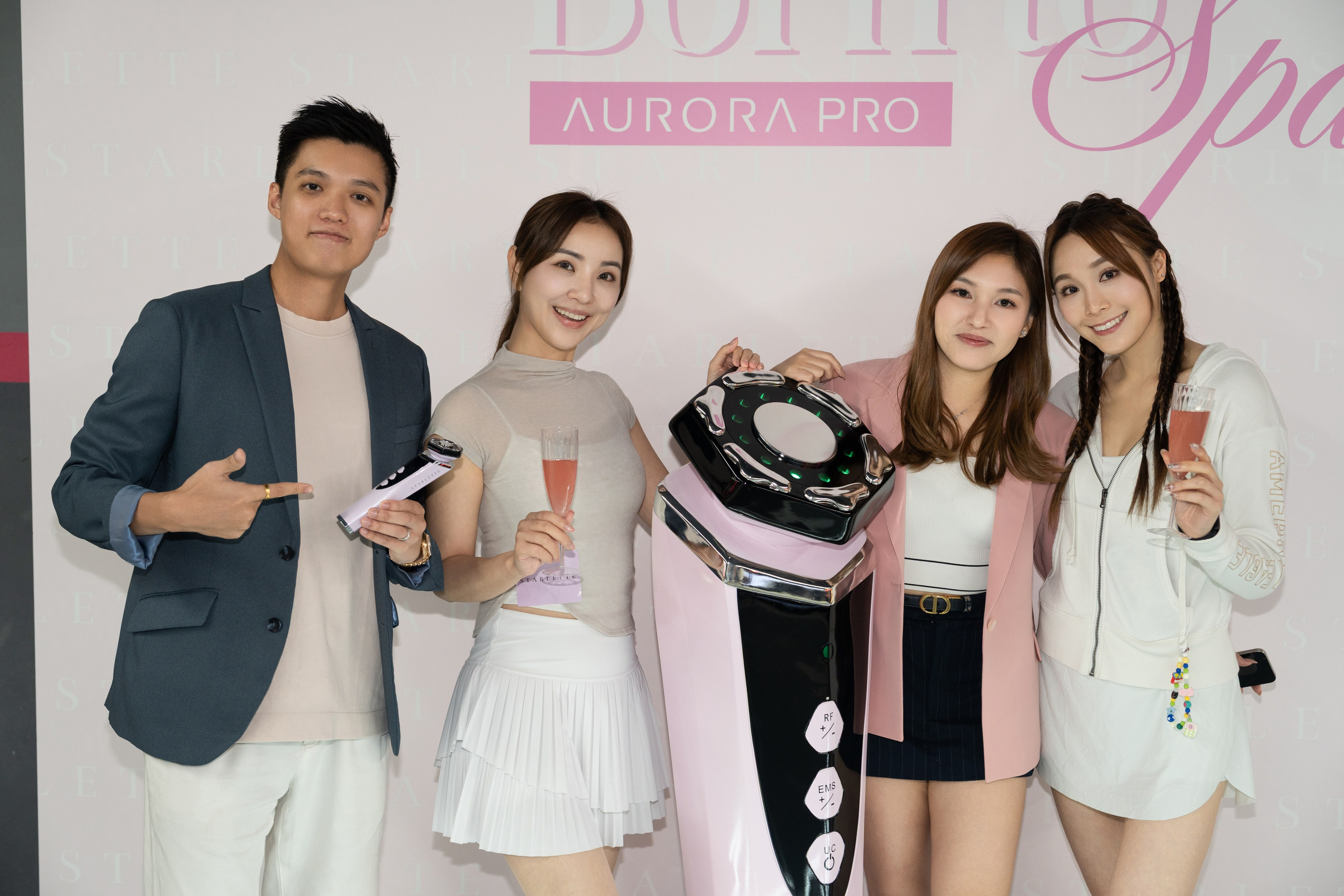 STARLETTE. PHOTOGRAPHER IN HONG KONG (WEDDING, FASHION, FAMILY, EVENTS)