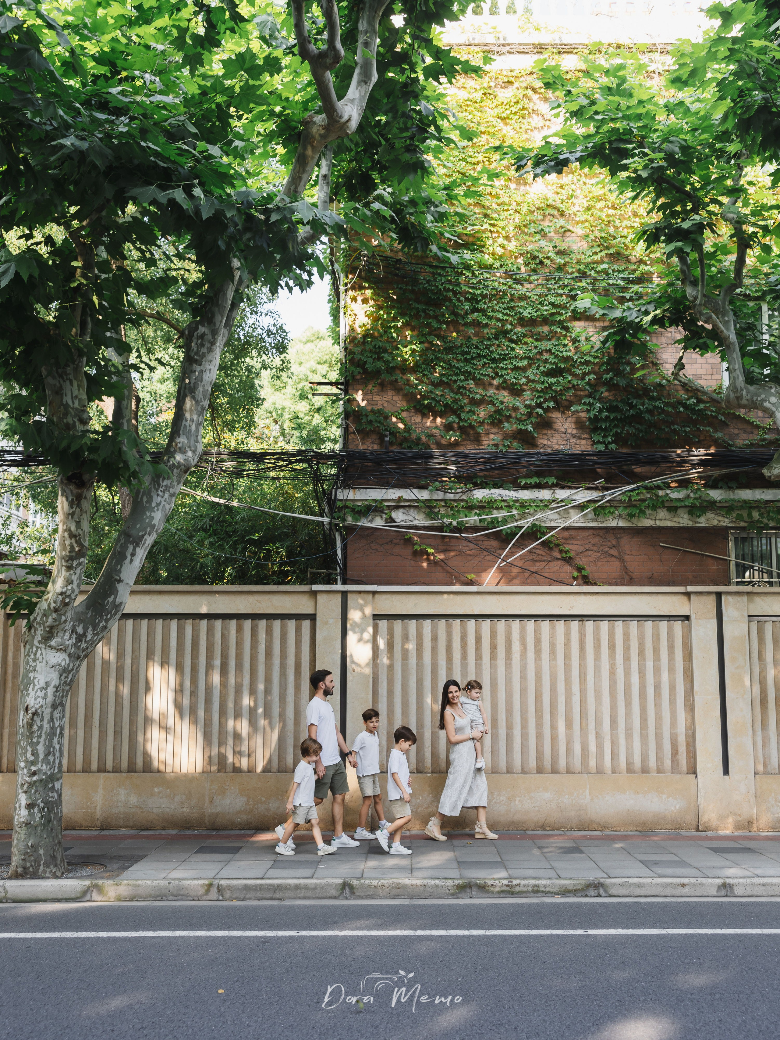 A Spanish Family of Six in Shanghai | Shanghai Family Photographer