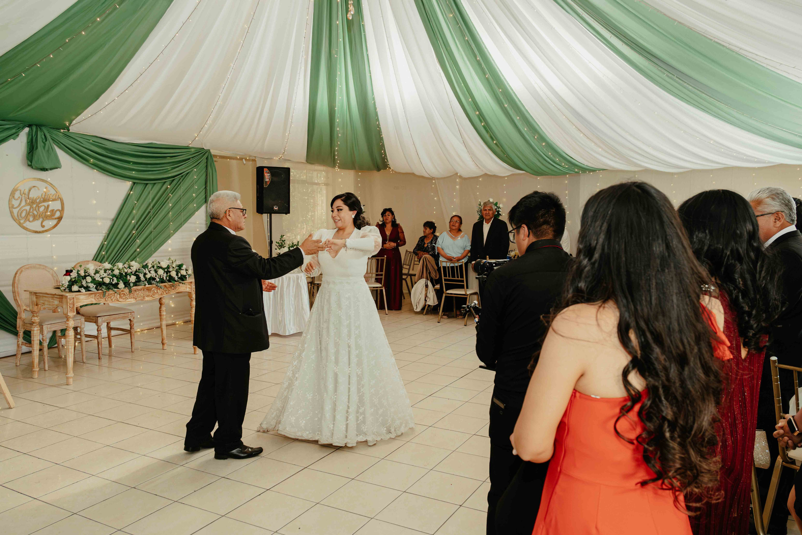 VICTOR Y MELANY BODA CIVIL. Studio KVTA | Fotografía y Video de Bodas en Arequipa