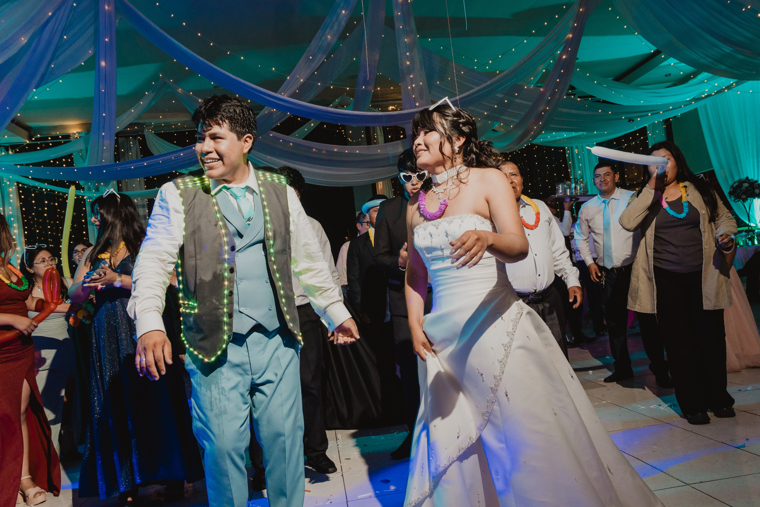 STEISY + EMMANUEL | BODA RELIGIOSA. Studio KVTA | Fotografía y Video de Bodas en Arequipa