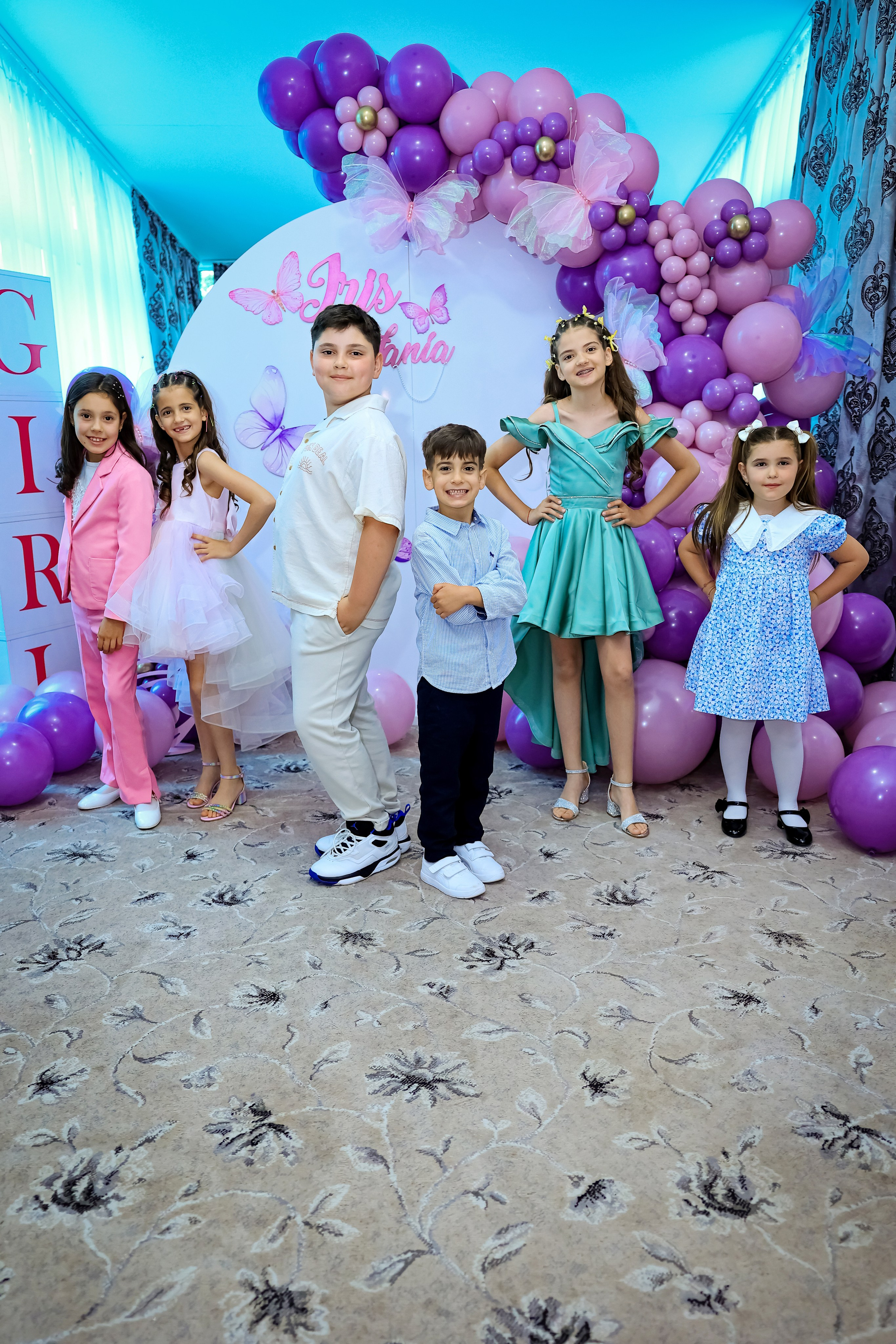 Iris Stefania. Moments By Gub