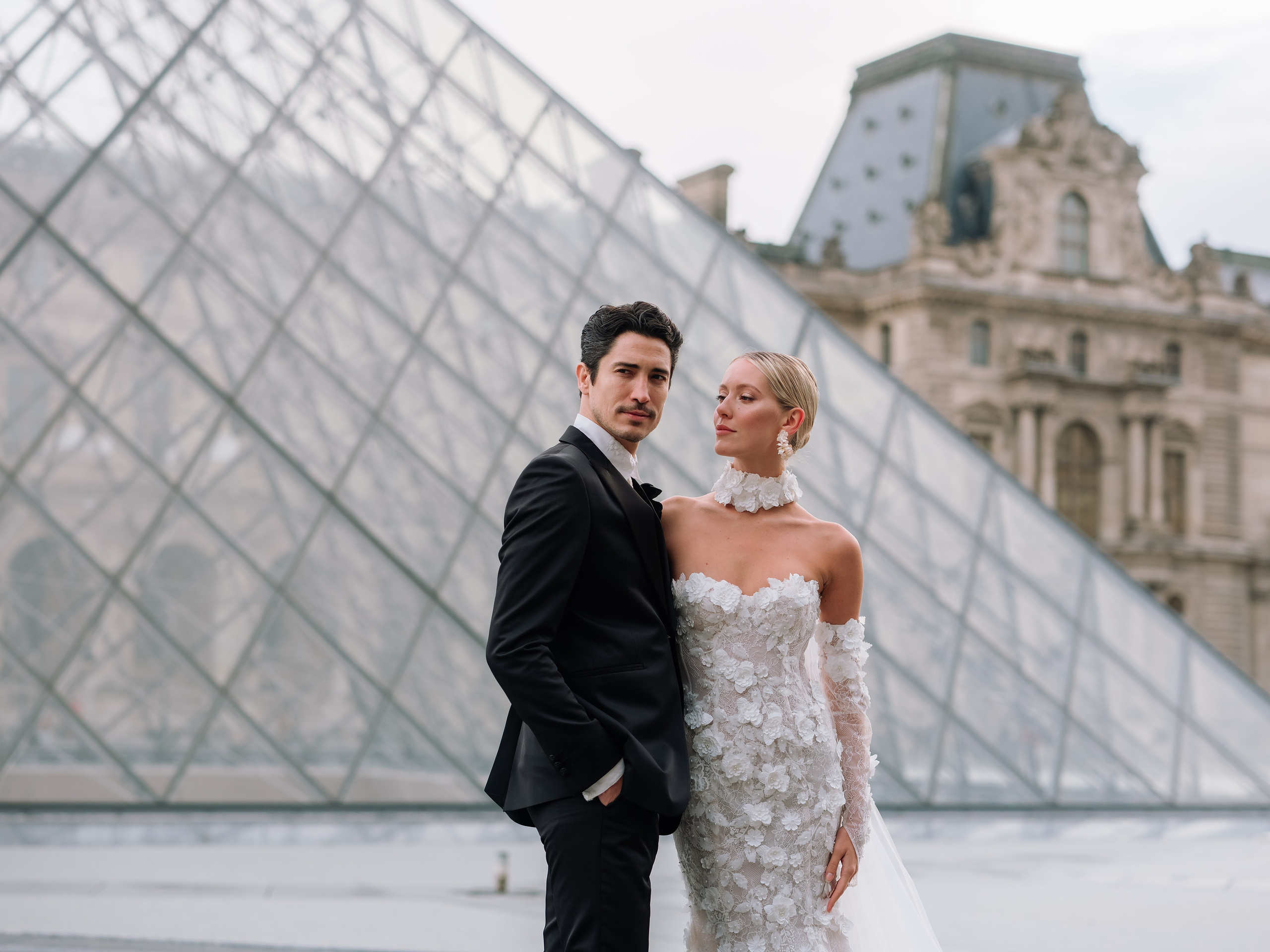 Paris Elopement Photography | Romantic Wedding Photos in Paris