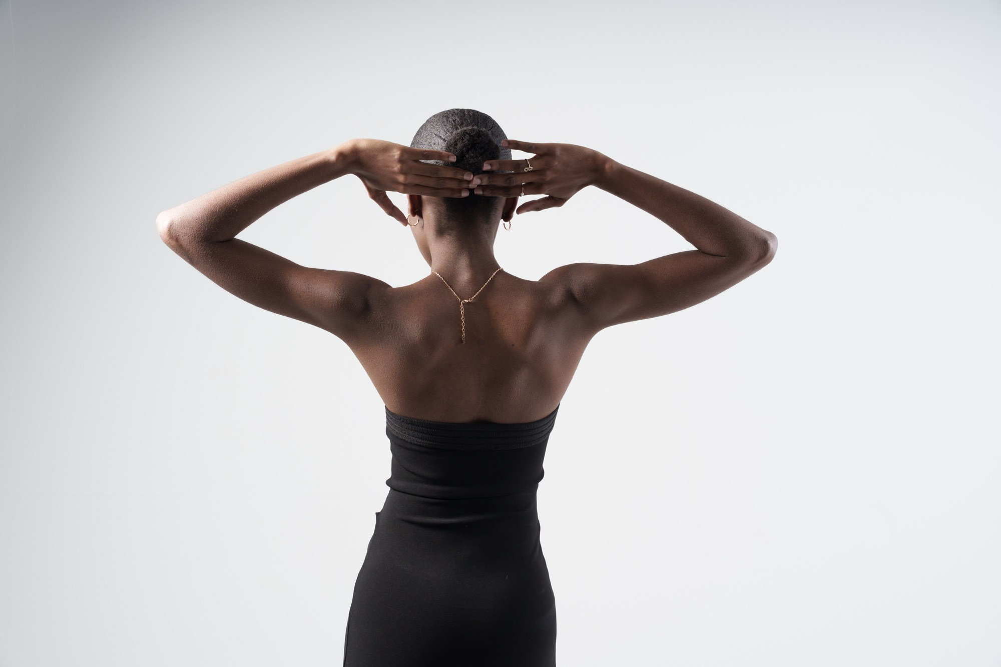 @beatriz_obono_afugu is a wonderful young model albeit with lots of knowhow and modelling skills. Its easy to work with her.