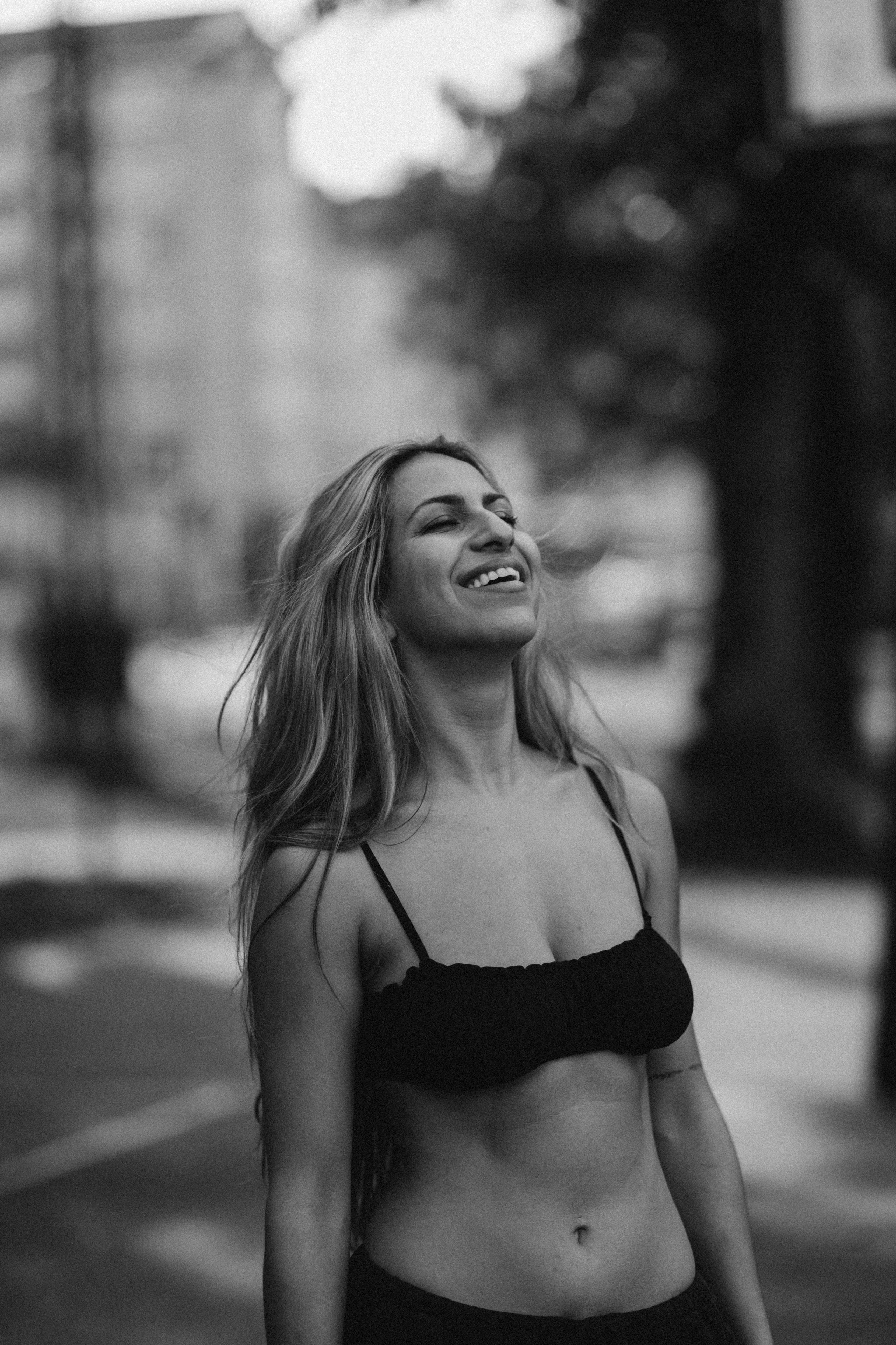 Mitra. Wedding and potrait photographer in Helsinki Vickan O