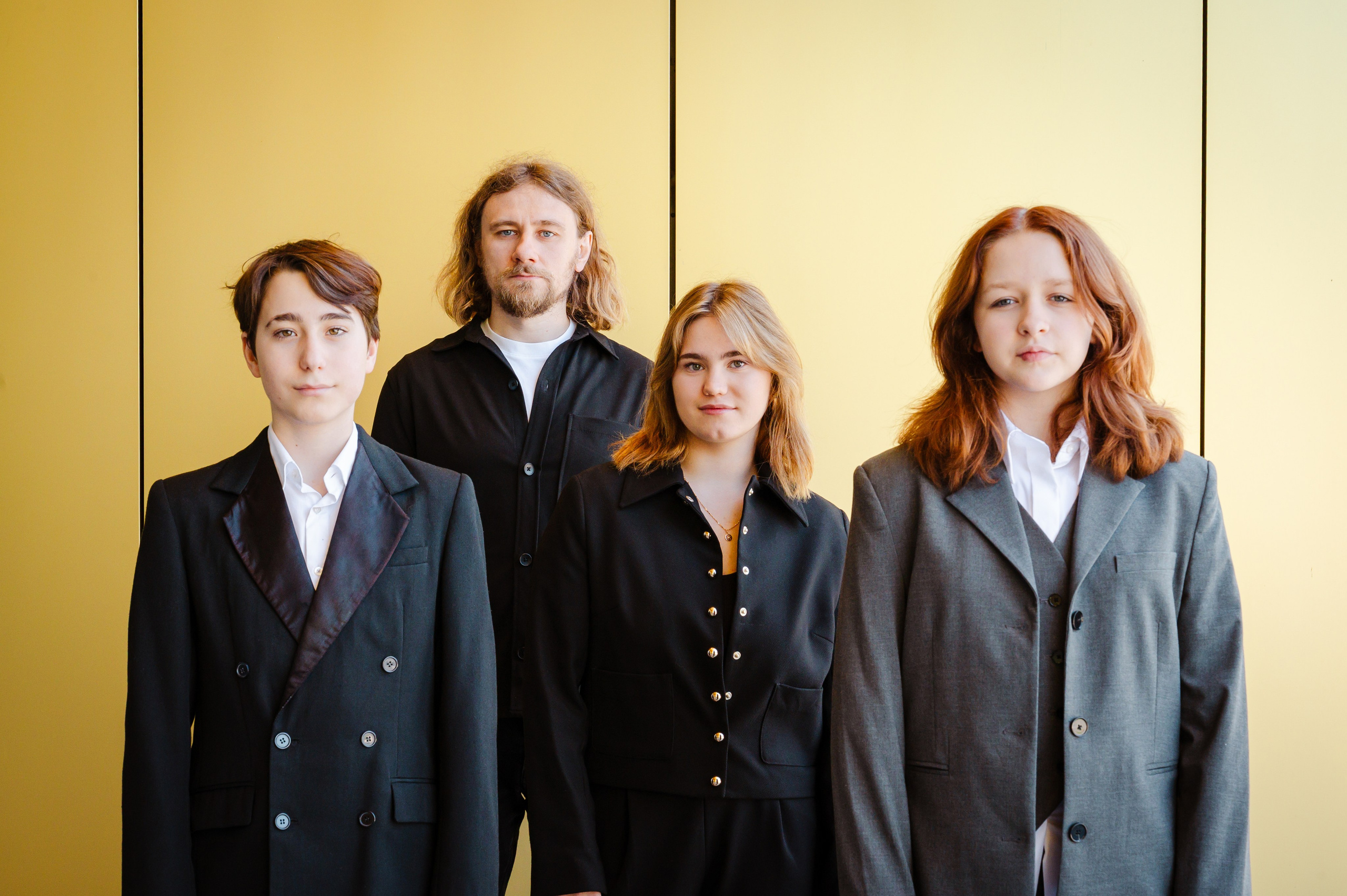 „Ettevaatust, teismelised!“ plakati loomine. Jelizaveta Gross - reportaaži- ja portreefotograaf Narvas