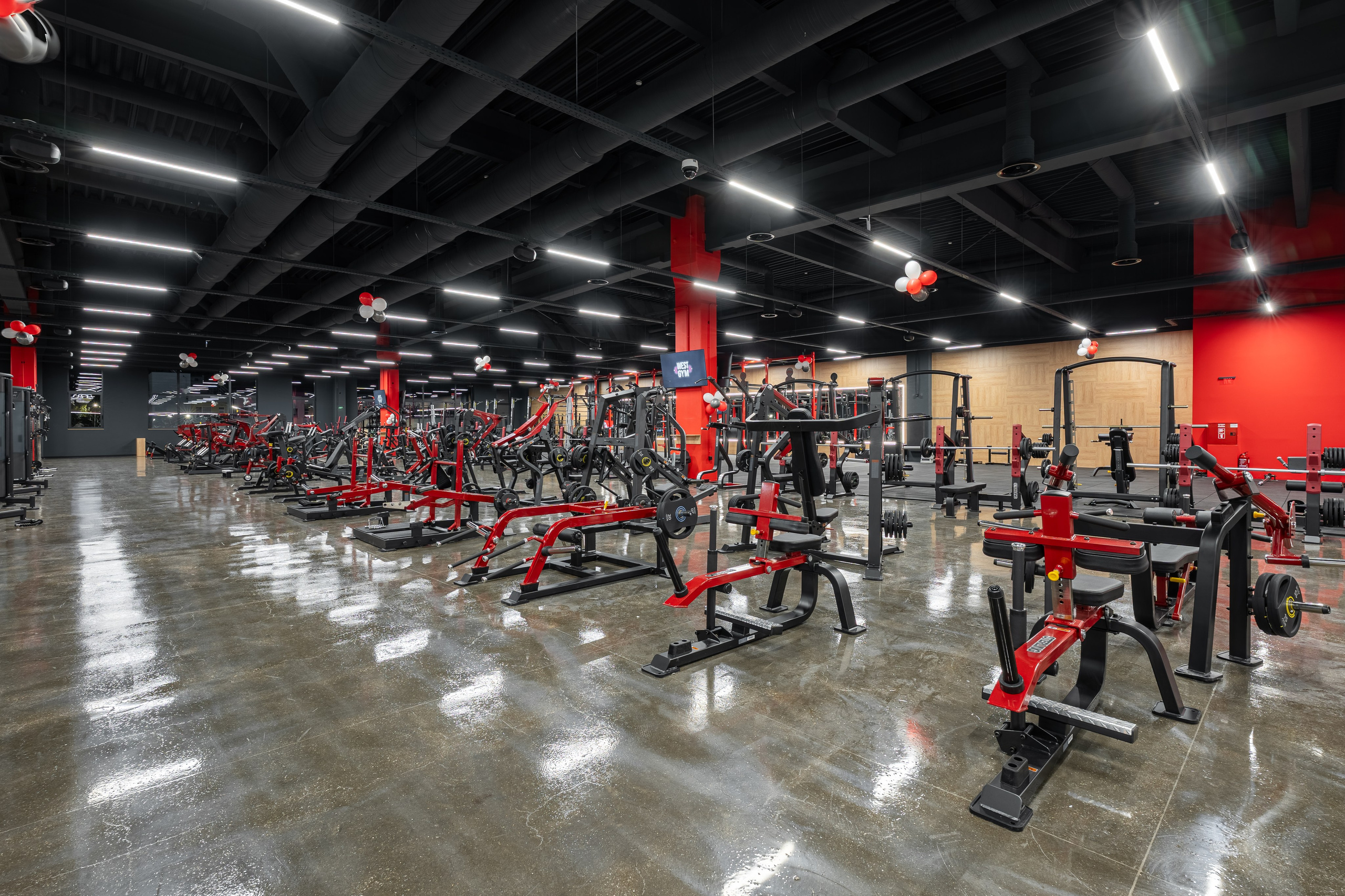 WEST GYM PARK MAXX. Професионален фотограф в Пловдив и областта