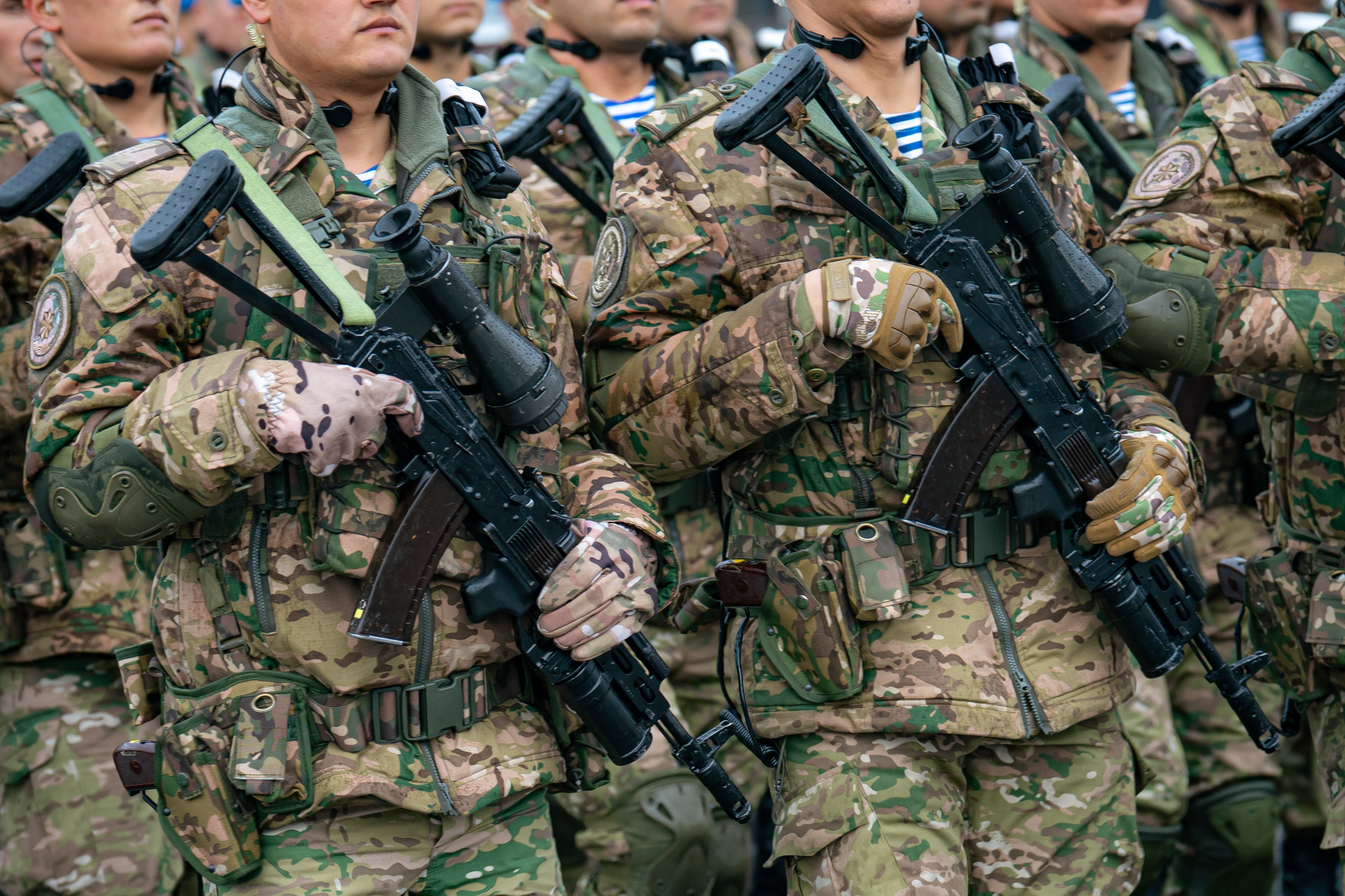 В Ташкенте прошел парад ко Дню защитников Родины. Георгий Намазов | Фотограф в Ташкенте