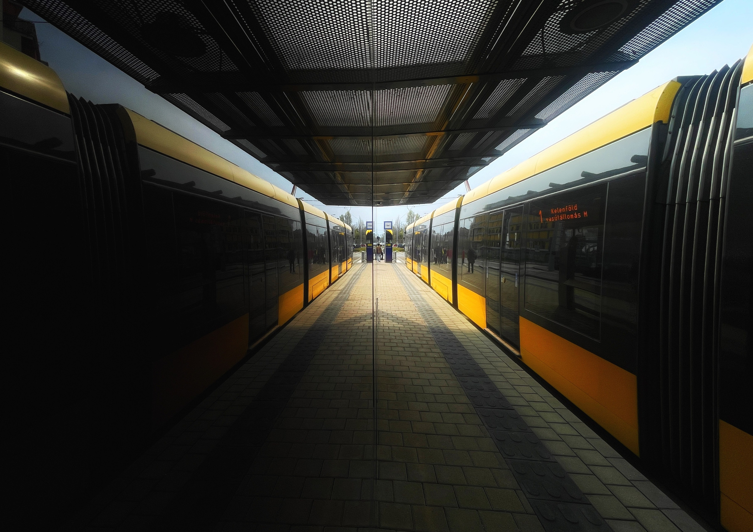 tram romantic | Budapest 2026 | IPHONE 12 PRO