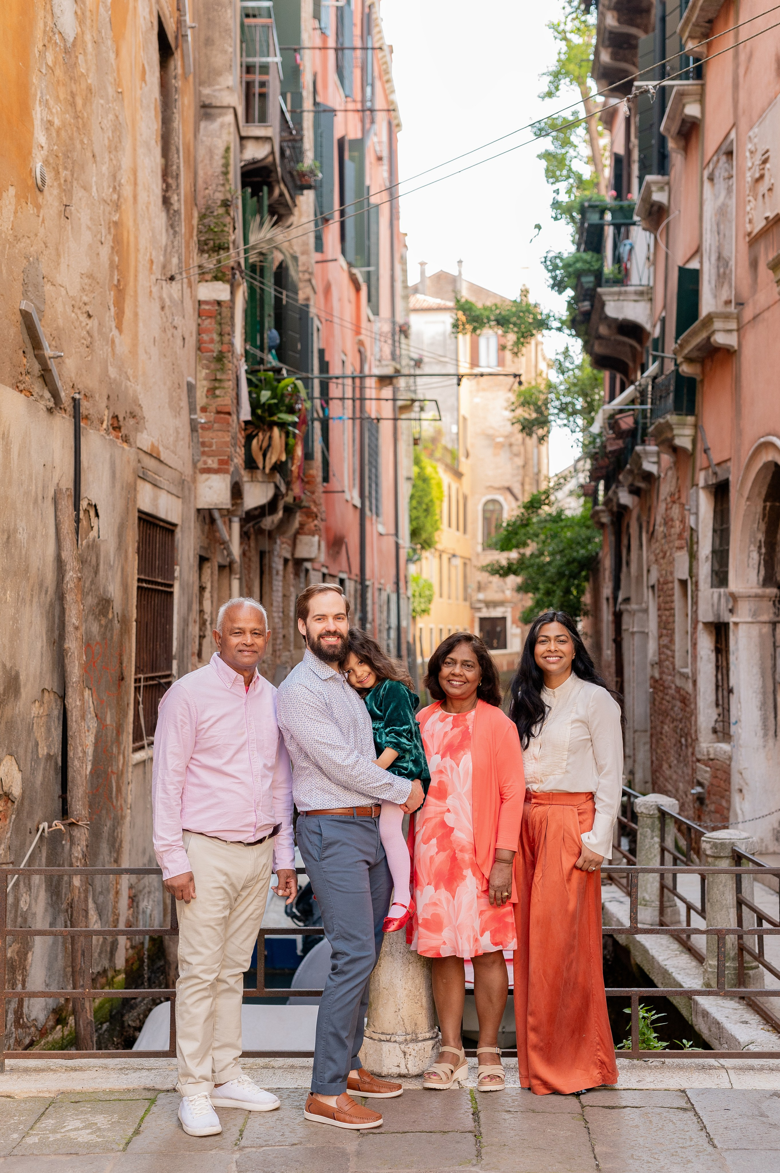 Family photoshoot in Venice. Фотограф в Венеции Anna Terzi