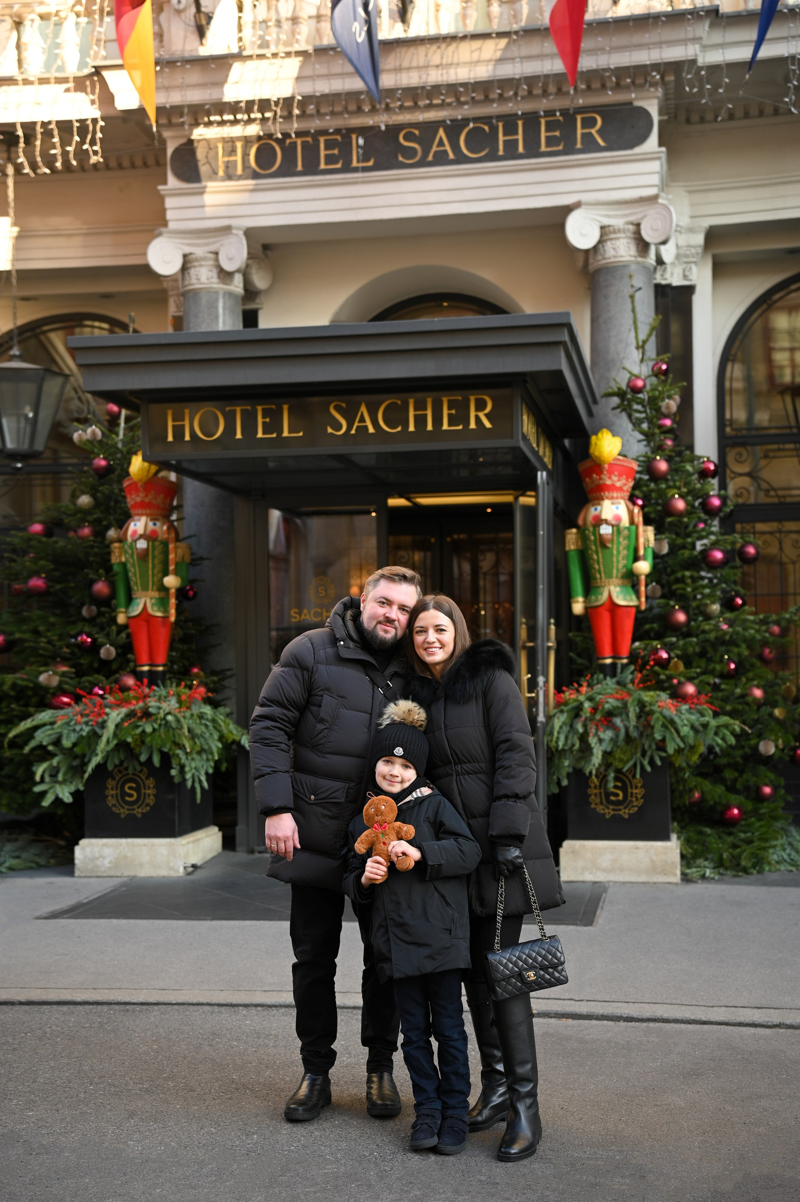 Winter Christmas Vienna. Photo Vienna and Bratislava