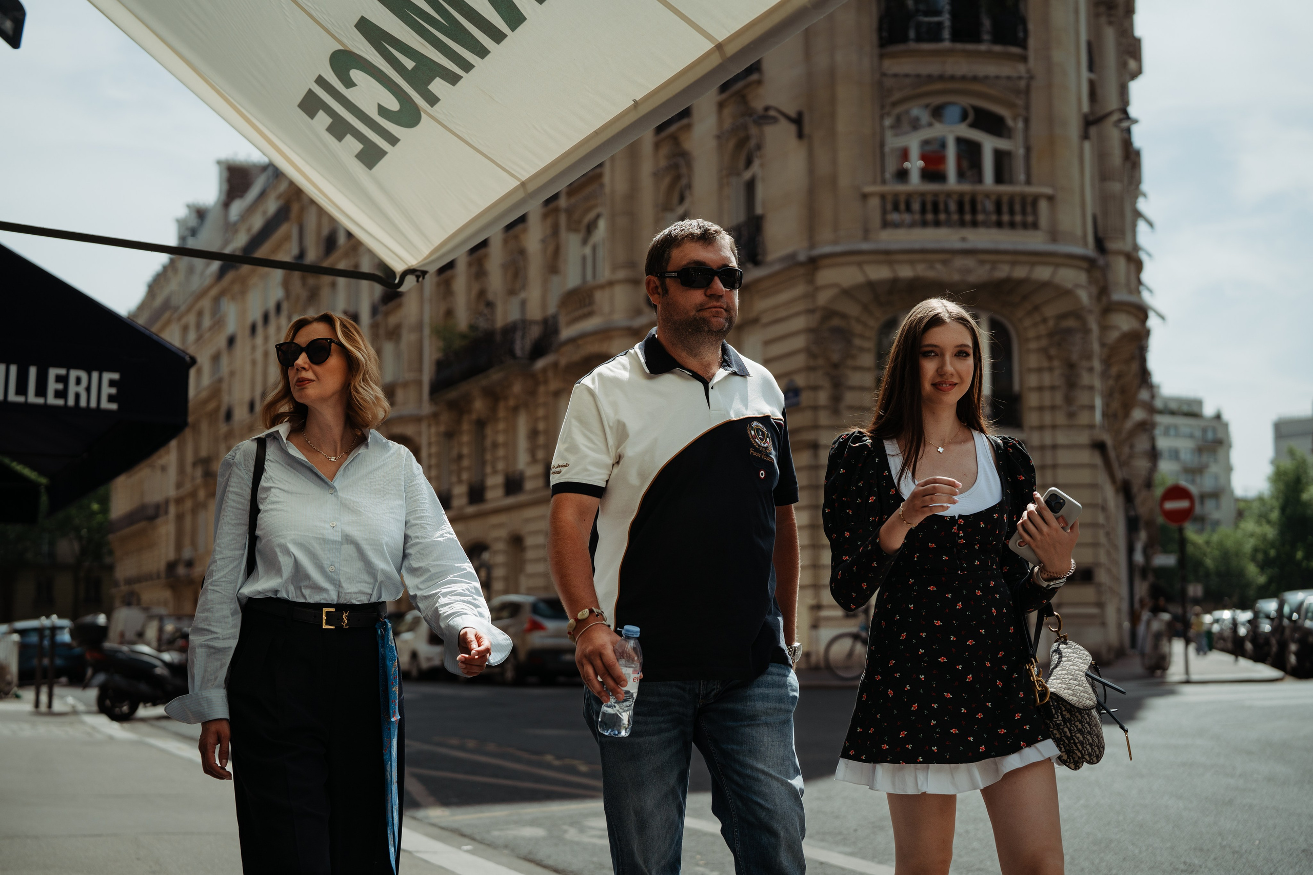 Кира, Елена и Михаил в Париже. Paris photographer — Polina Osipova