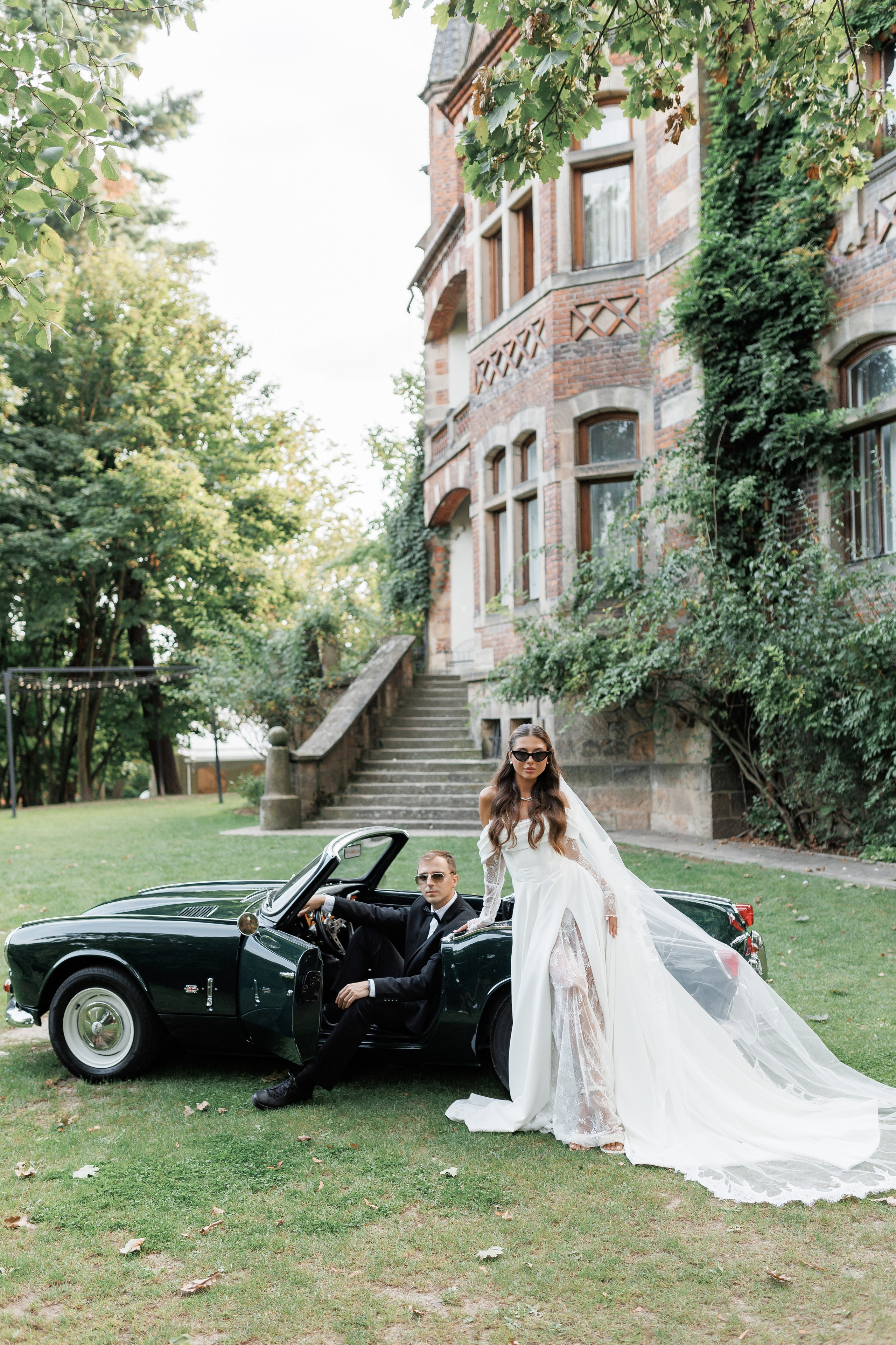 Palac Zelenskich. Fotograf ślubny i rodzinny w Krakowie Yana Klymova