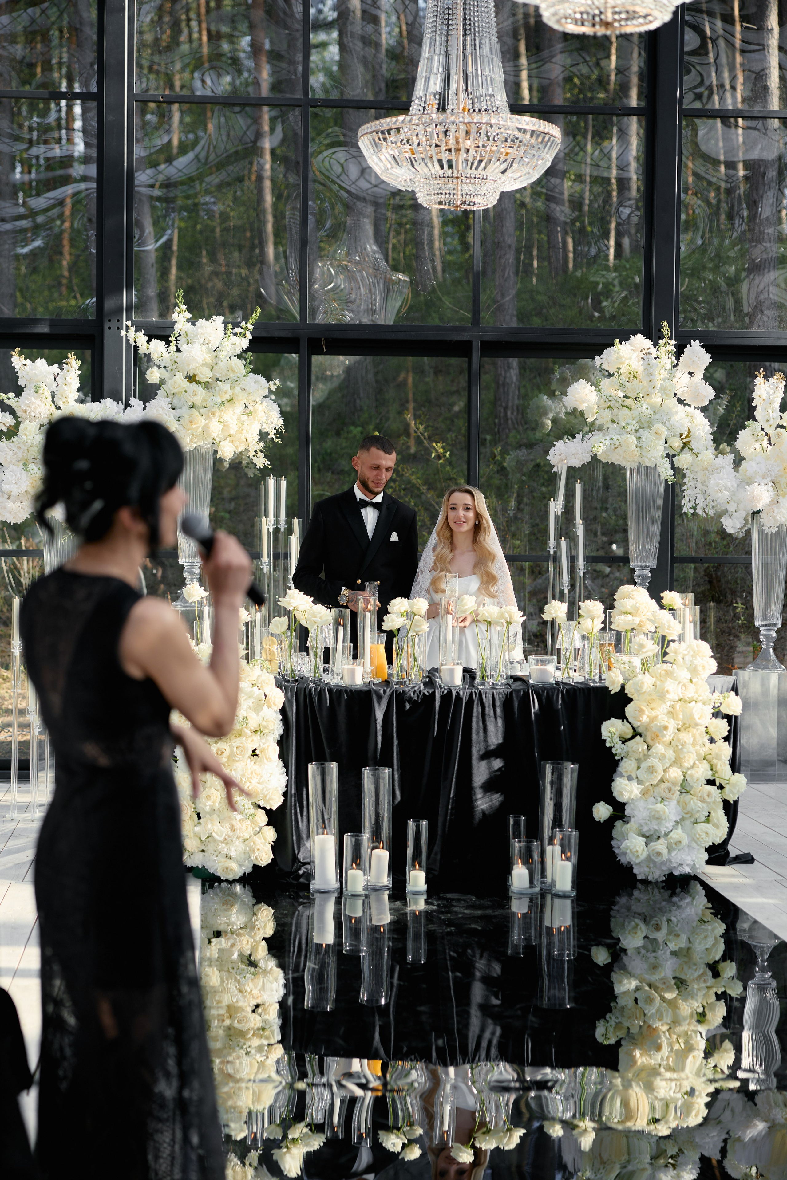 Natalia & Roman. Dworek przy lesie. Fotograf ślubny i rodzinny w Krakowie Yana Klymova