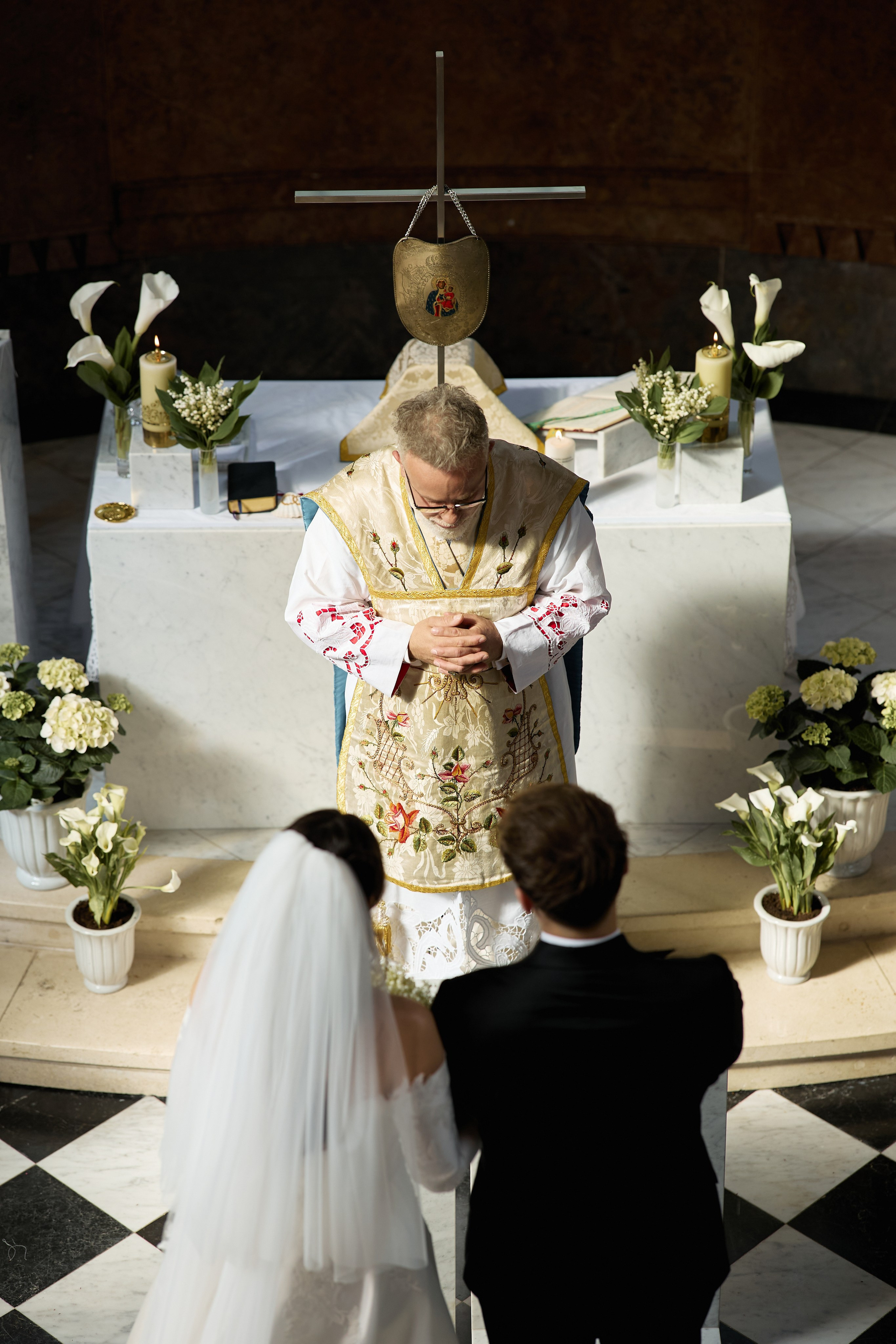 Wiktoria & Kacper. Pałac Goetz. Fotograf ślubny i rodzinny w Krakowie Yana Klymova