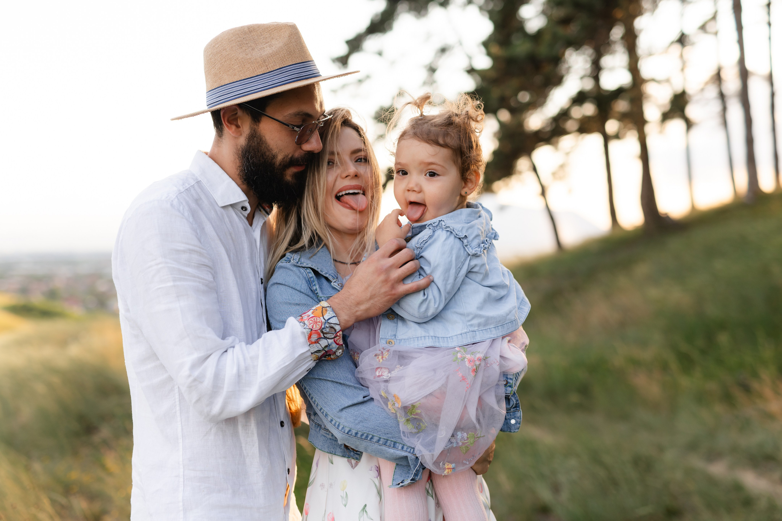 Nico, Luci & Ilaria — Family. Main