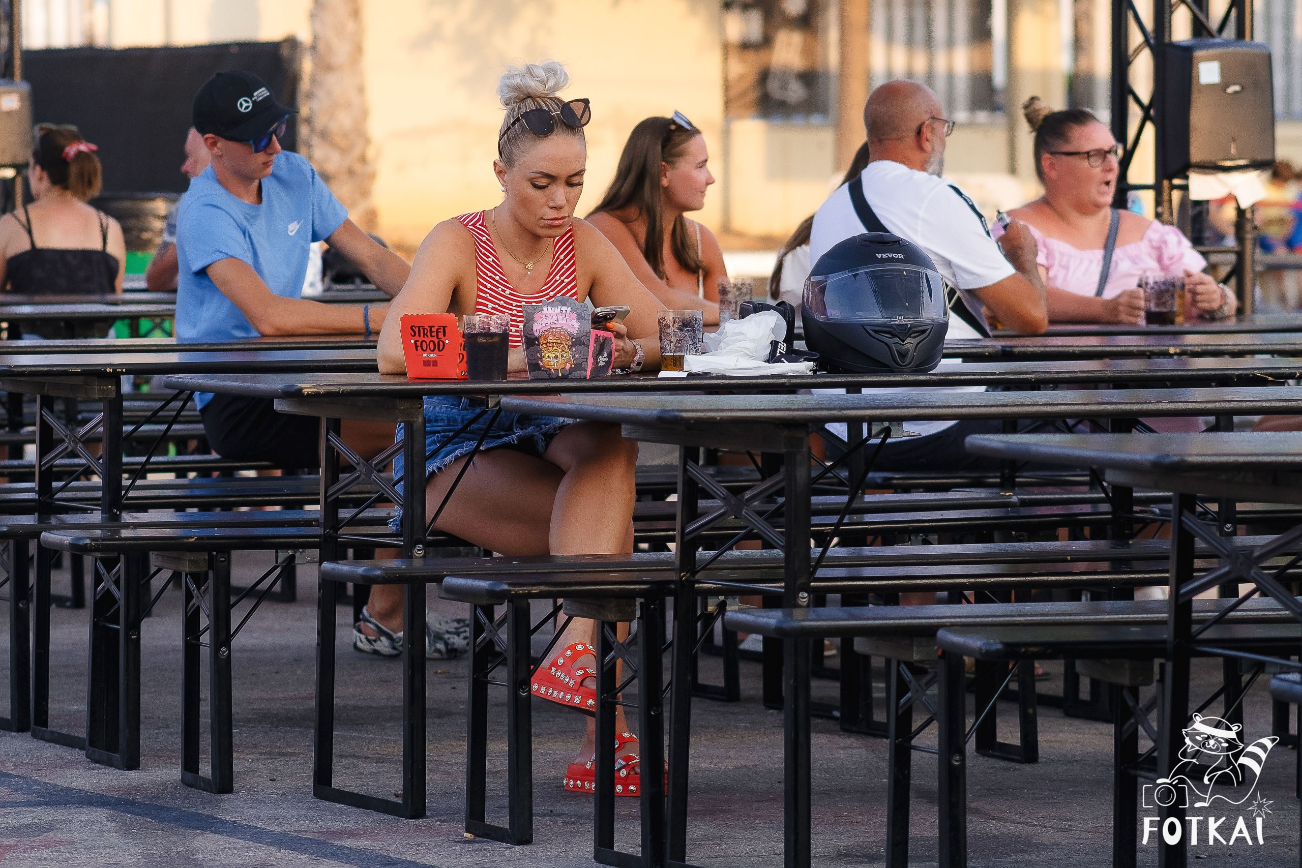 The Champions Burger en Torrevieja: Reportaje fotográfico 22.08.25 | FOTKAI