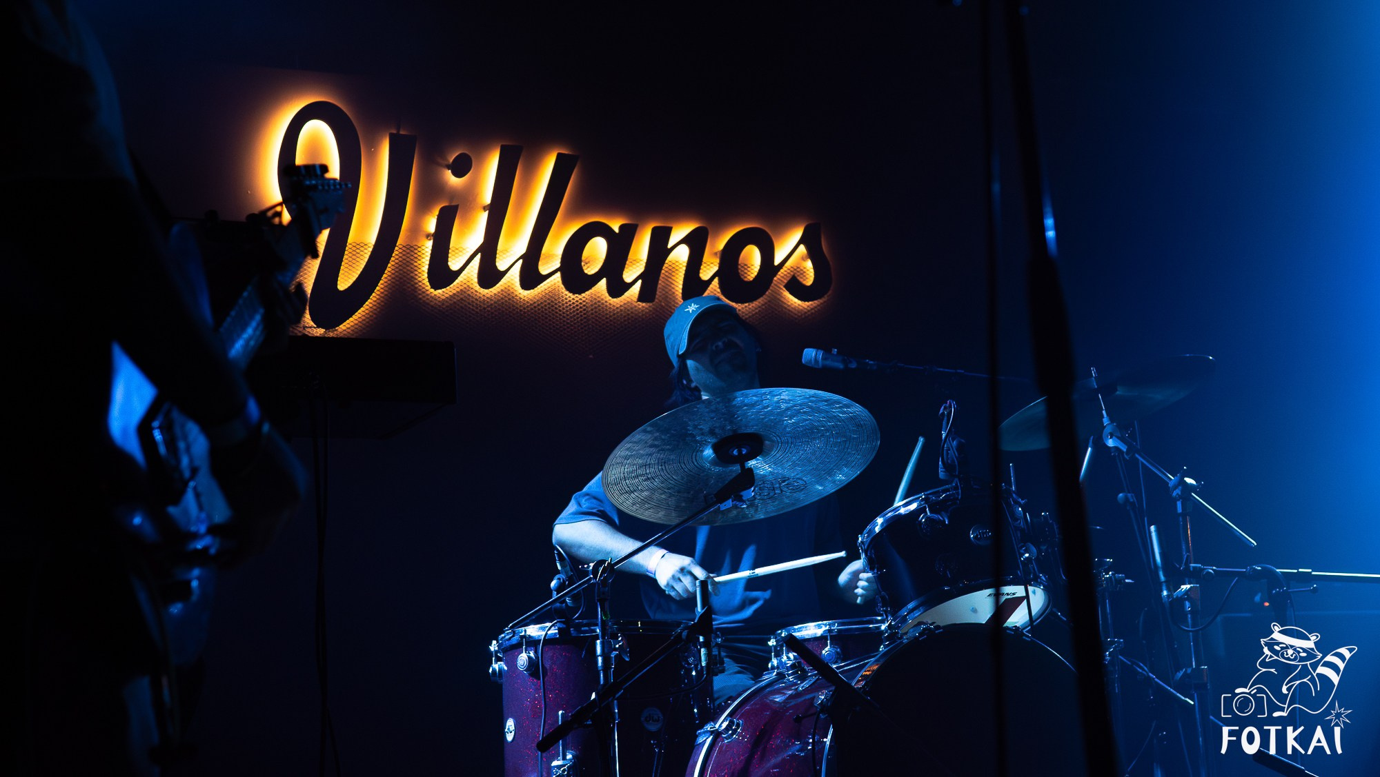 GINEL en Sala Villanos Madrid — Fotos del concierto, presentación Borde Vivo 2026 | FOTKAI