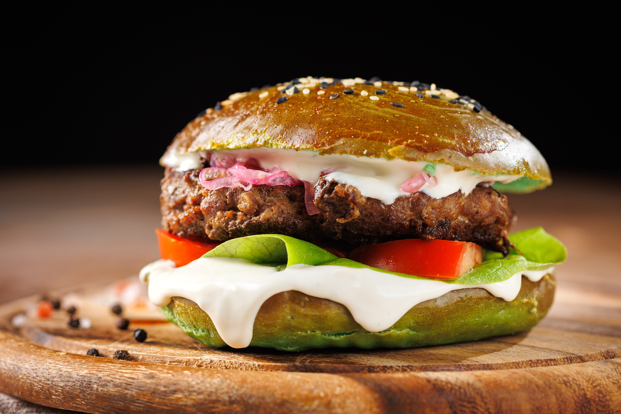 Бургеры для ресторана Xio. Фотограф в Черногории Андрей Свитайло