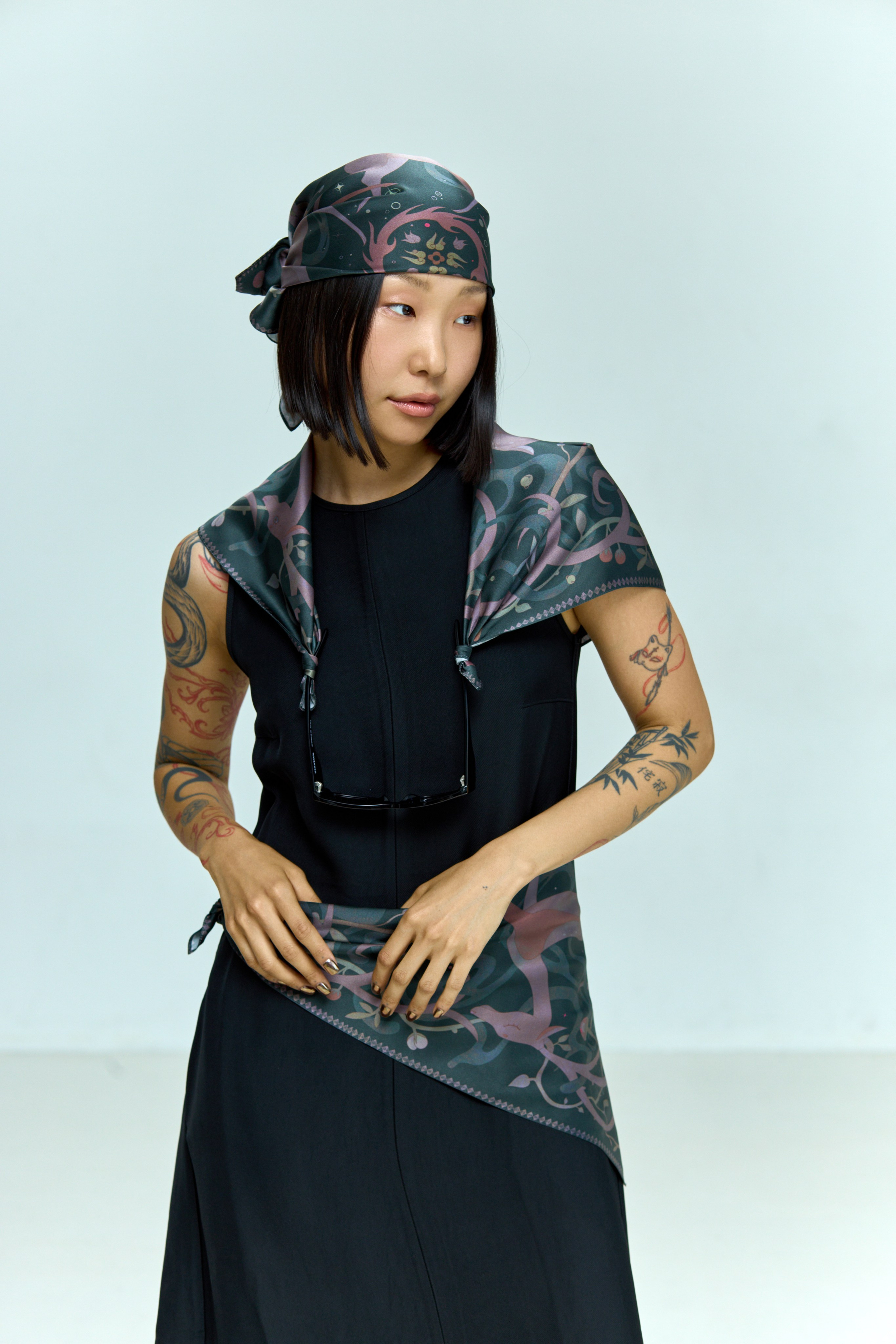 ПЛАТОК ОТ ИРИНА И ОЛЬГА ЕРТАХАНОВЫ. Фотостудия рекламной, коммерческой съемки в Улан-Удэ