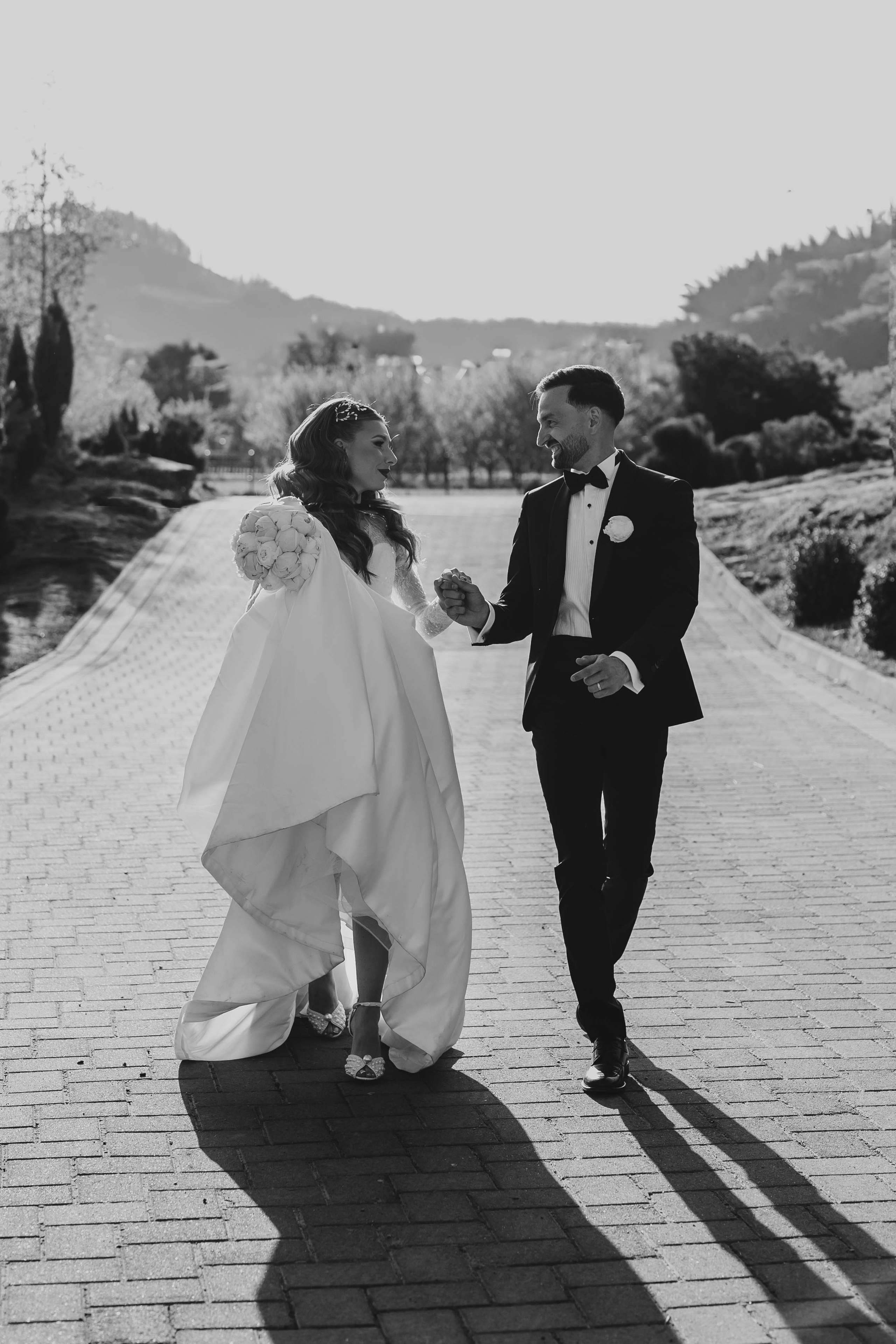 Nuntă Liliana & Emanuel. Photographer Miruna Buculei