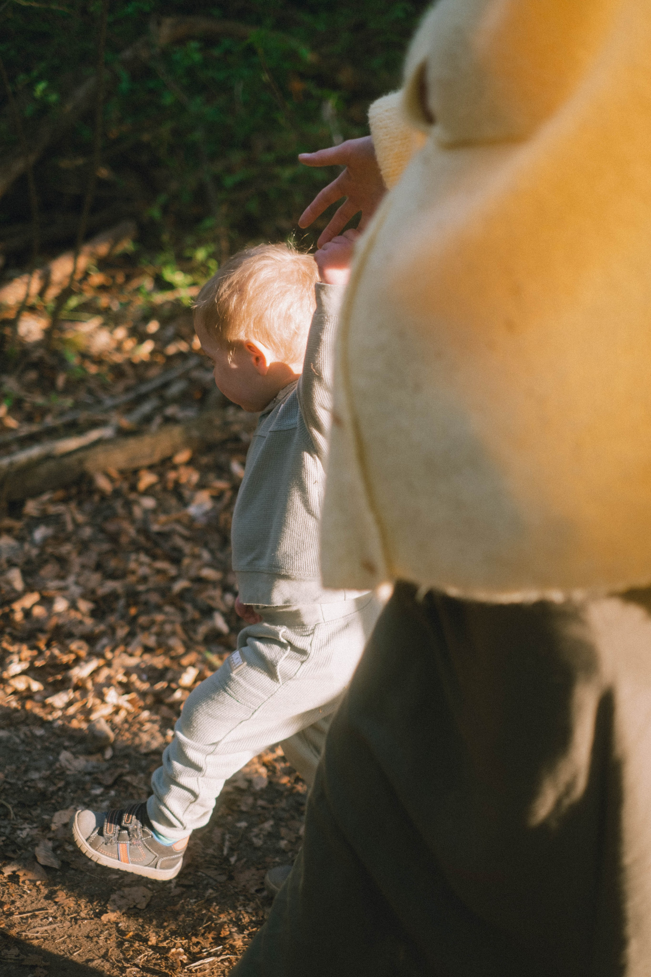 Nastya, Masha&Andrey. Authentische Familienfotografie in Köln