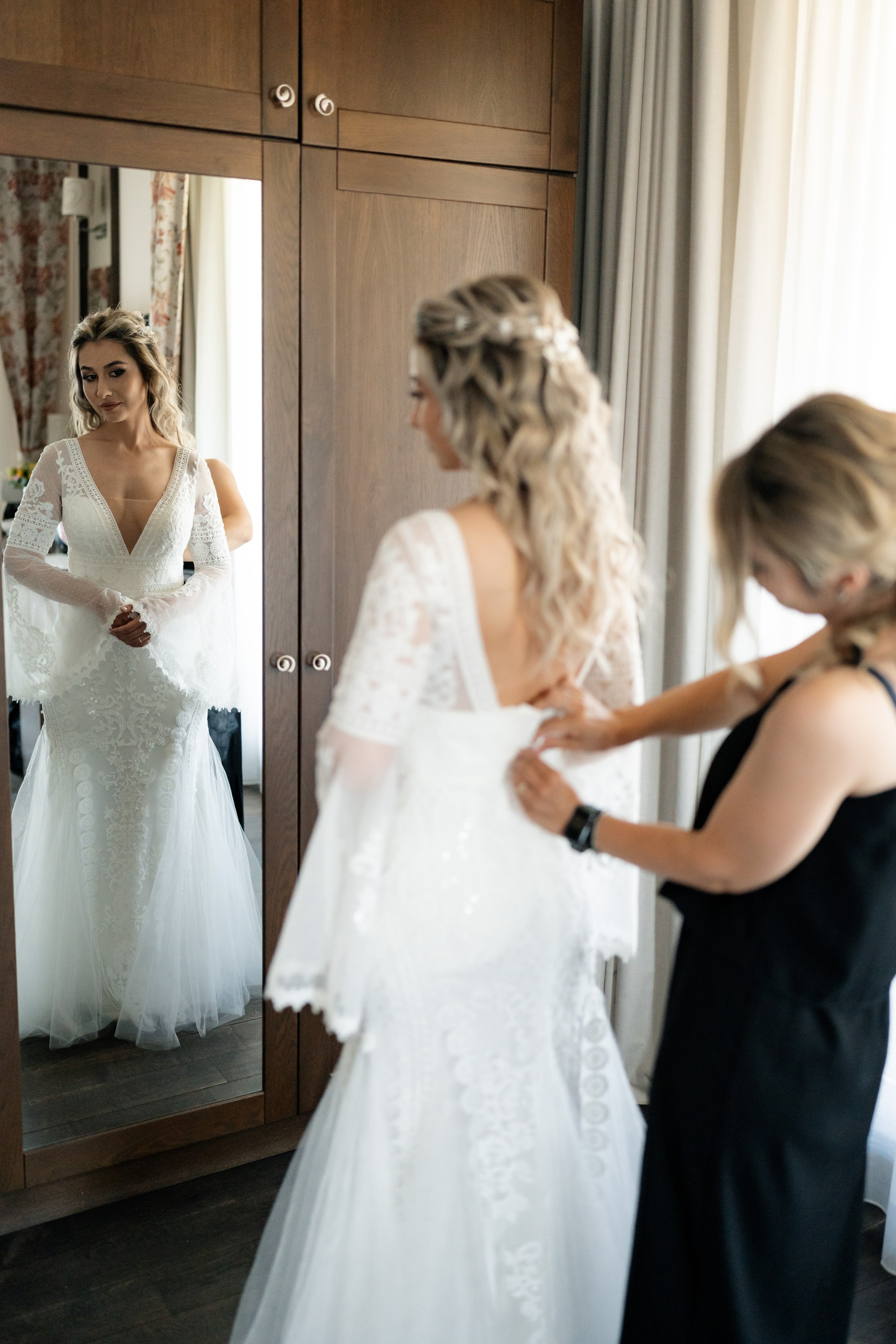 Sandra & Razvan. Destination Wedding Photographer Alex Pasarelu