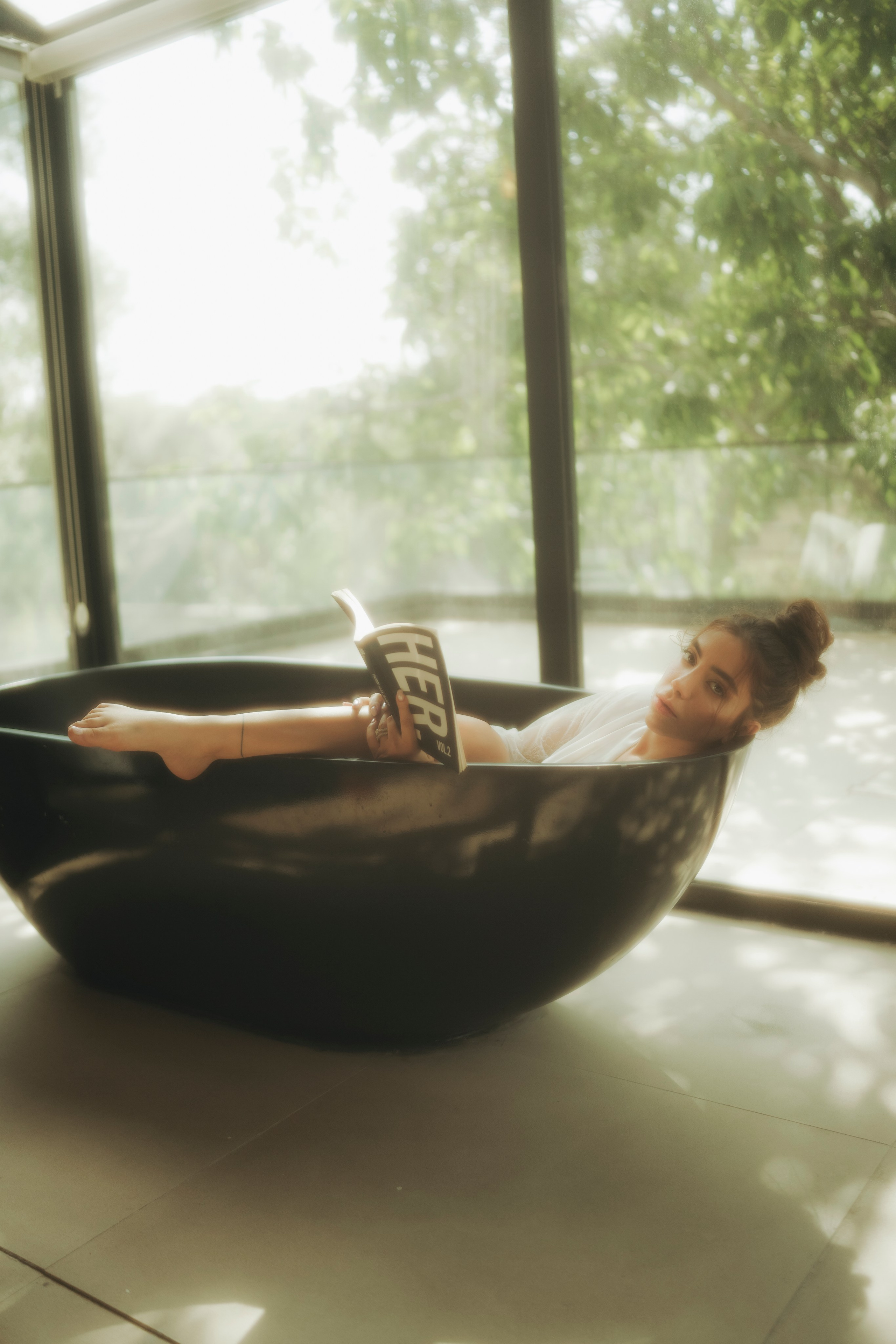 Mona & Amirhosein. Behnam Kazemi Studio