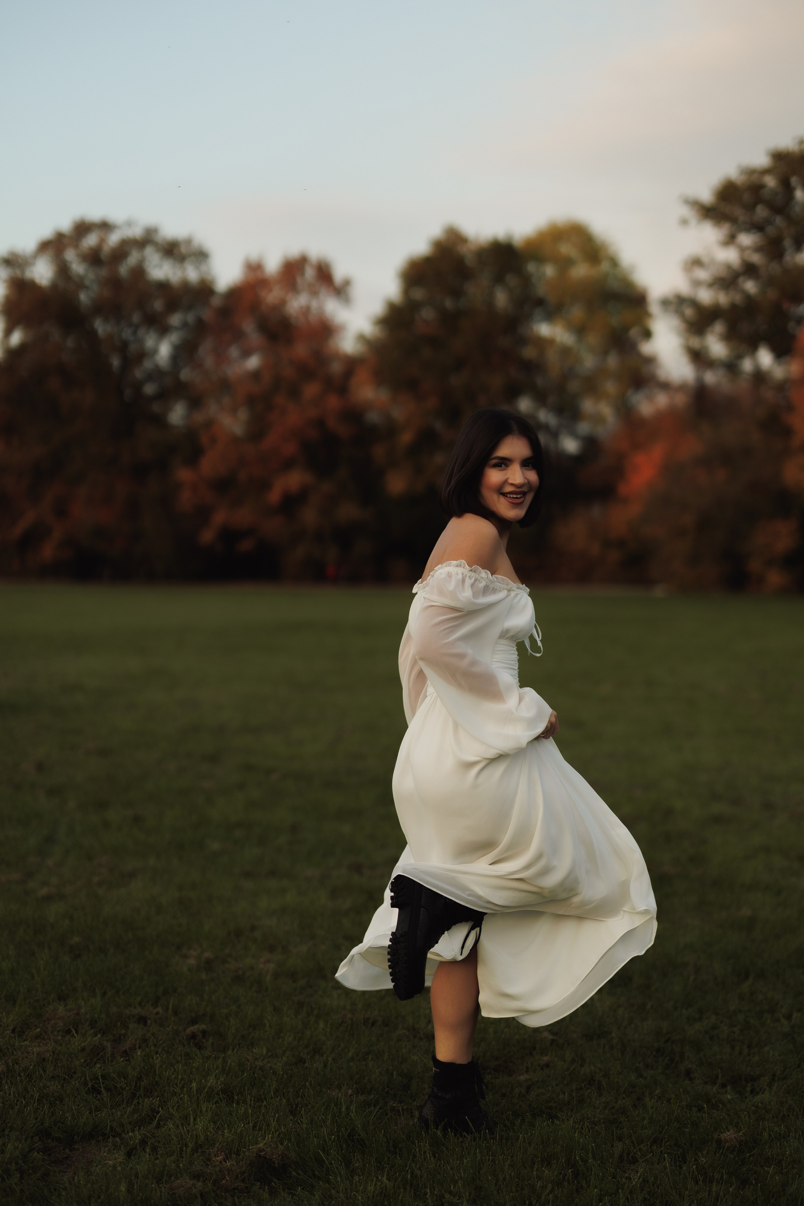Autumn Park Photoshoot | Woman in White Dress. Cinematic&Elegant Portraits by Kristina Kozheltsova. Kristina Kozheltsova- Soulful Portrait&Lifestyle&Love Story Photographer in Leipzig, Germany