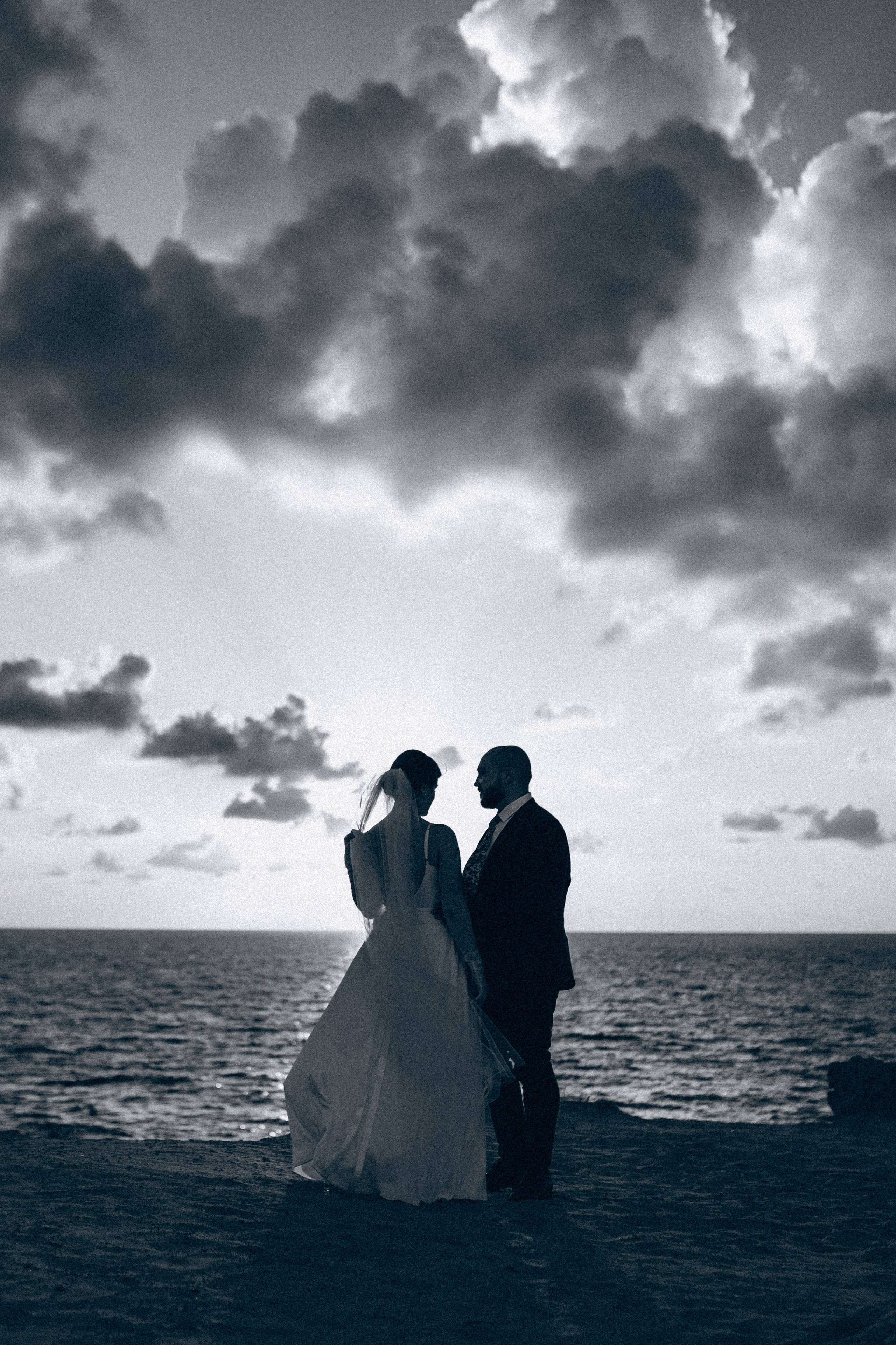 Two Souls, One Story. Https://shi-photo.com/