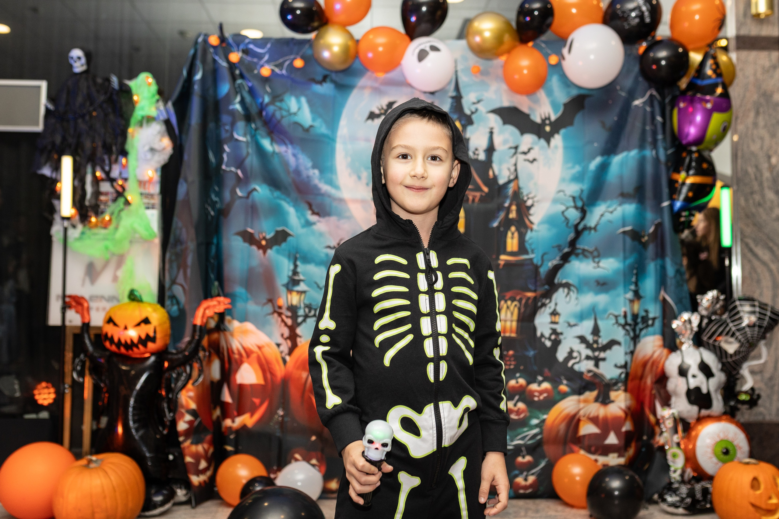 Leo dance studio Helloween 2025. Семейный и детский фотограф в Варшаве Мила Бобровская