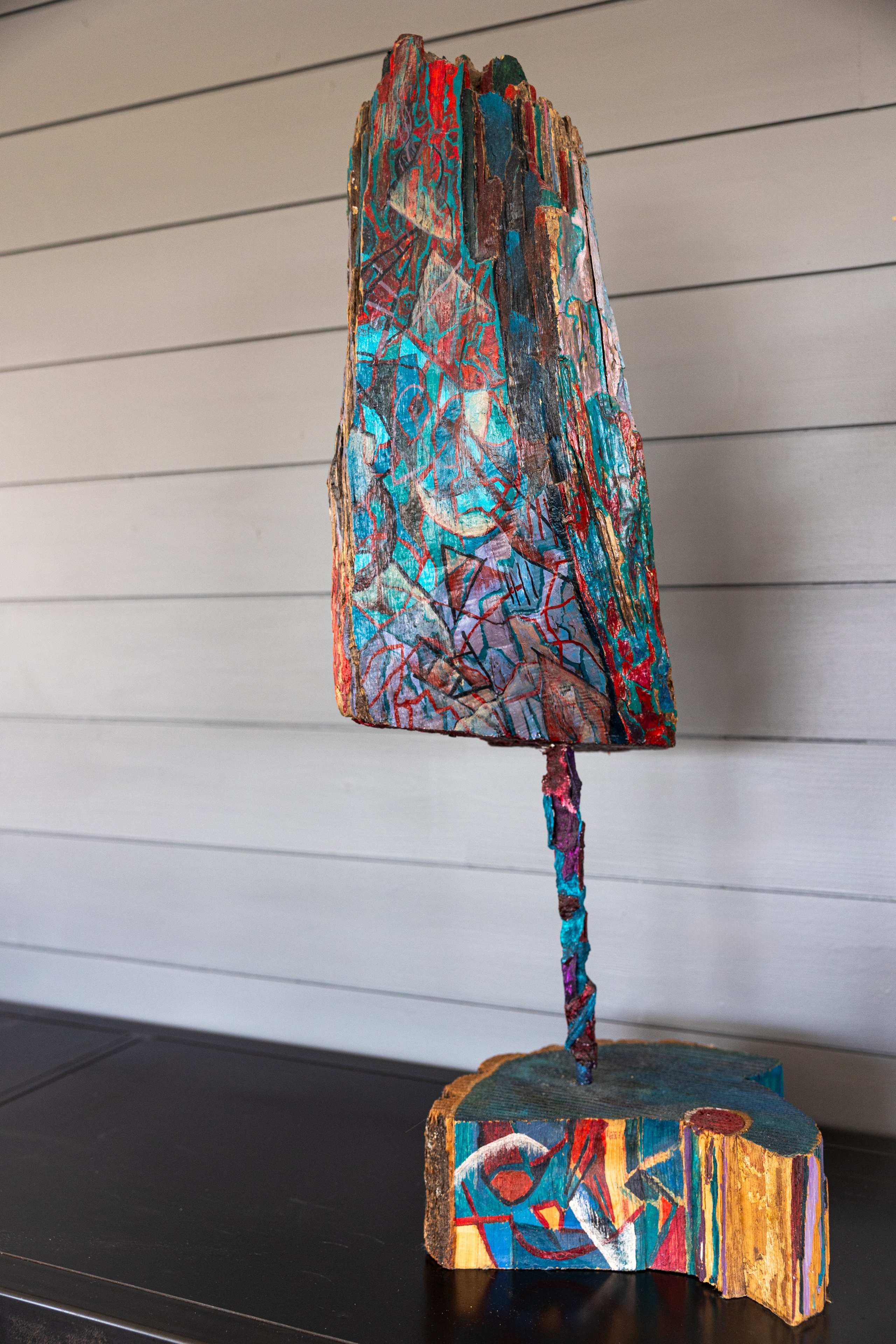 Acrylic composition on an inspiring piece of wood 