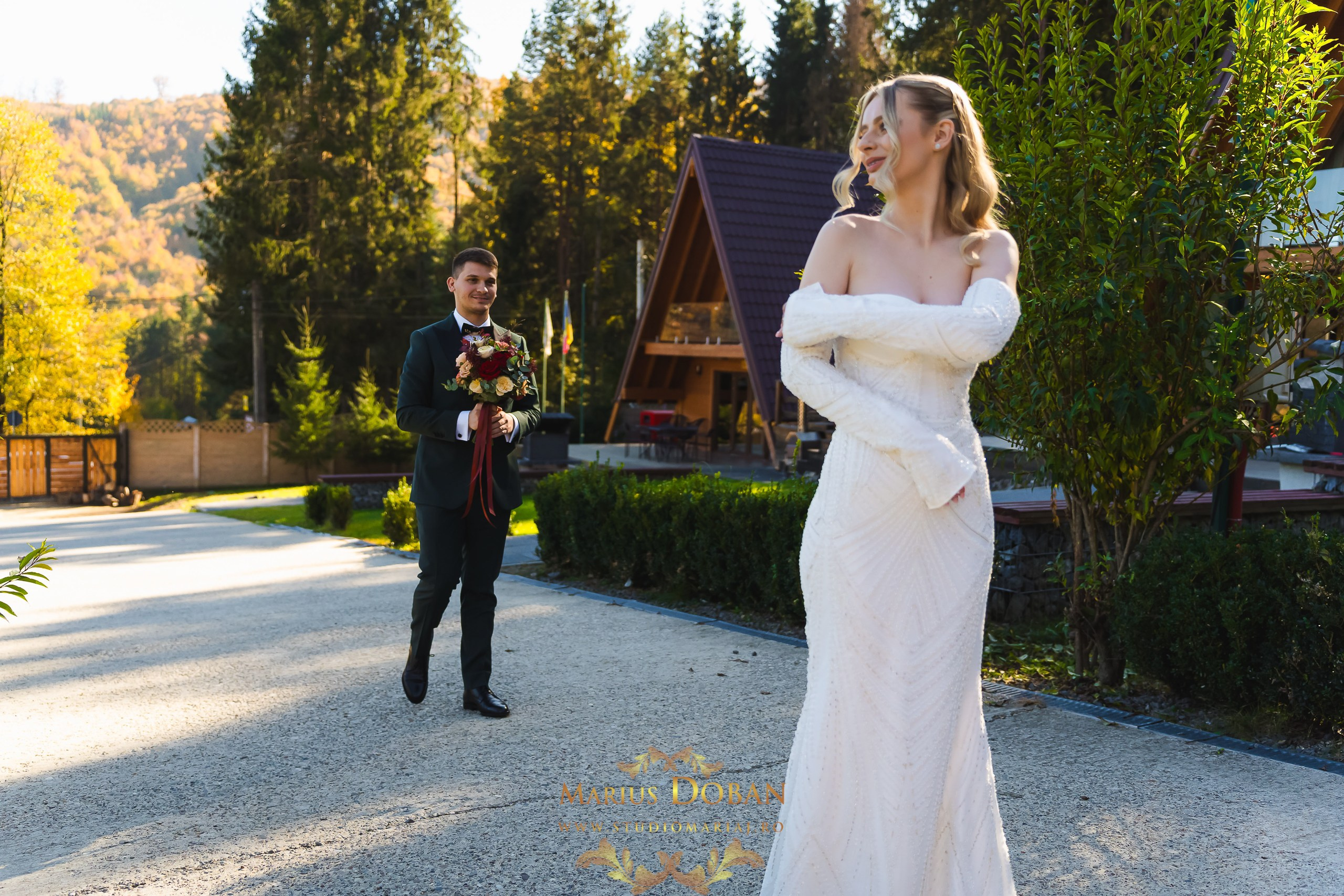 Iulia & Joszeph — preparing & details. Marius Doban