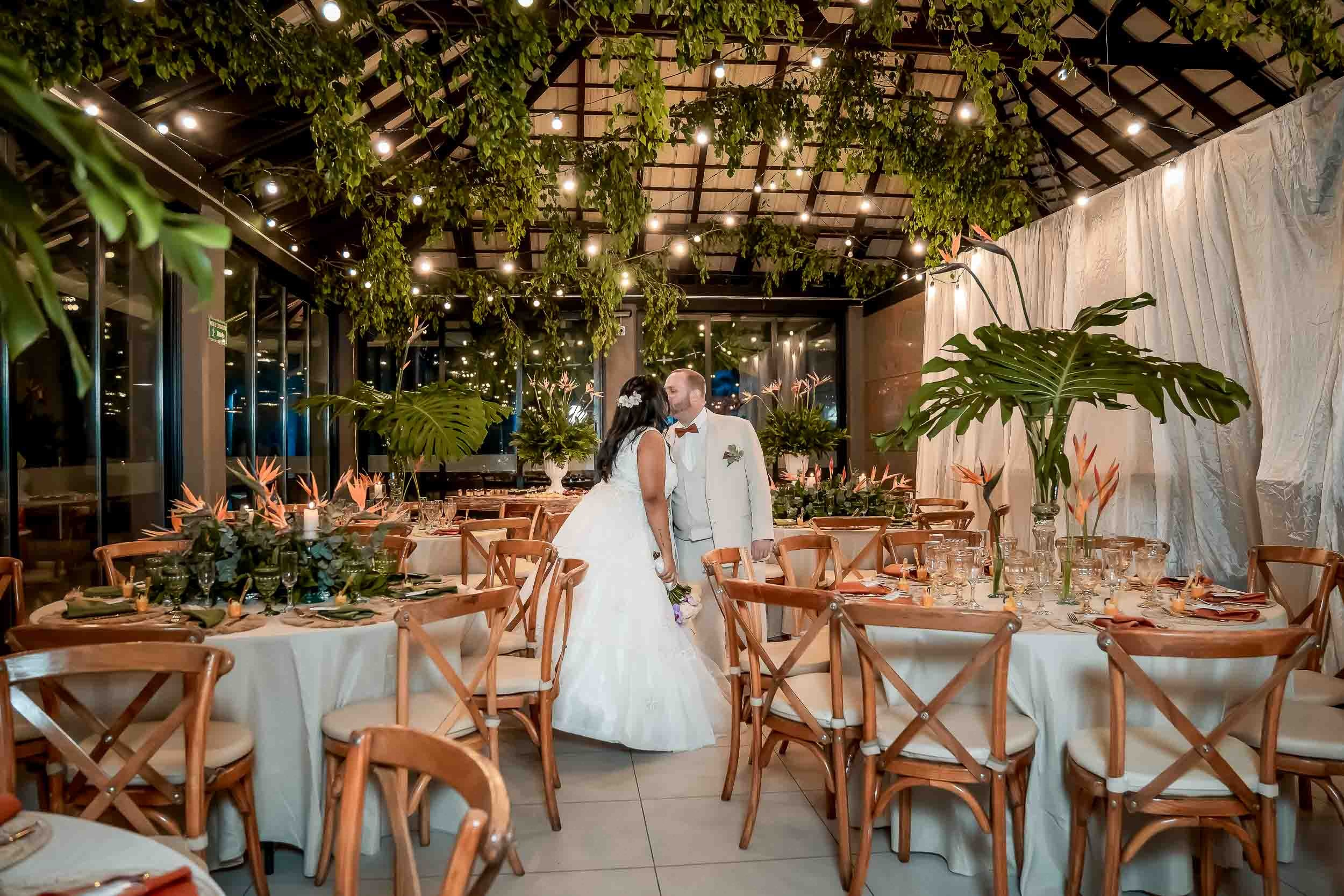 Boda en Cali. La Reserva eventos - Jully & Jonathan. Karen Ortiz Photography / Fotógrafo profesional en Cali - Colombia