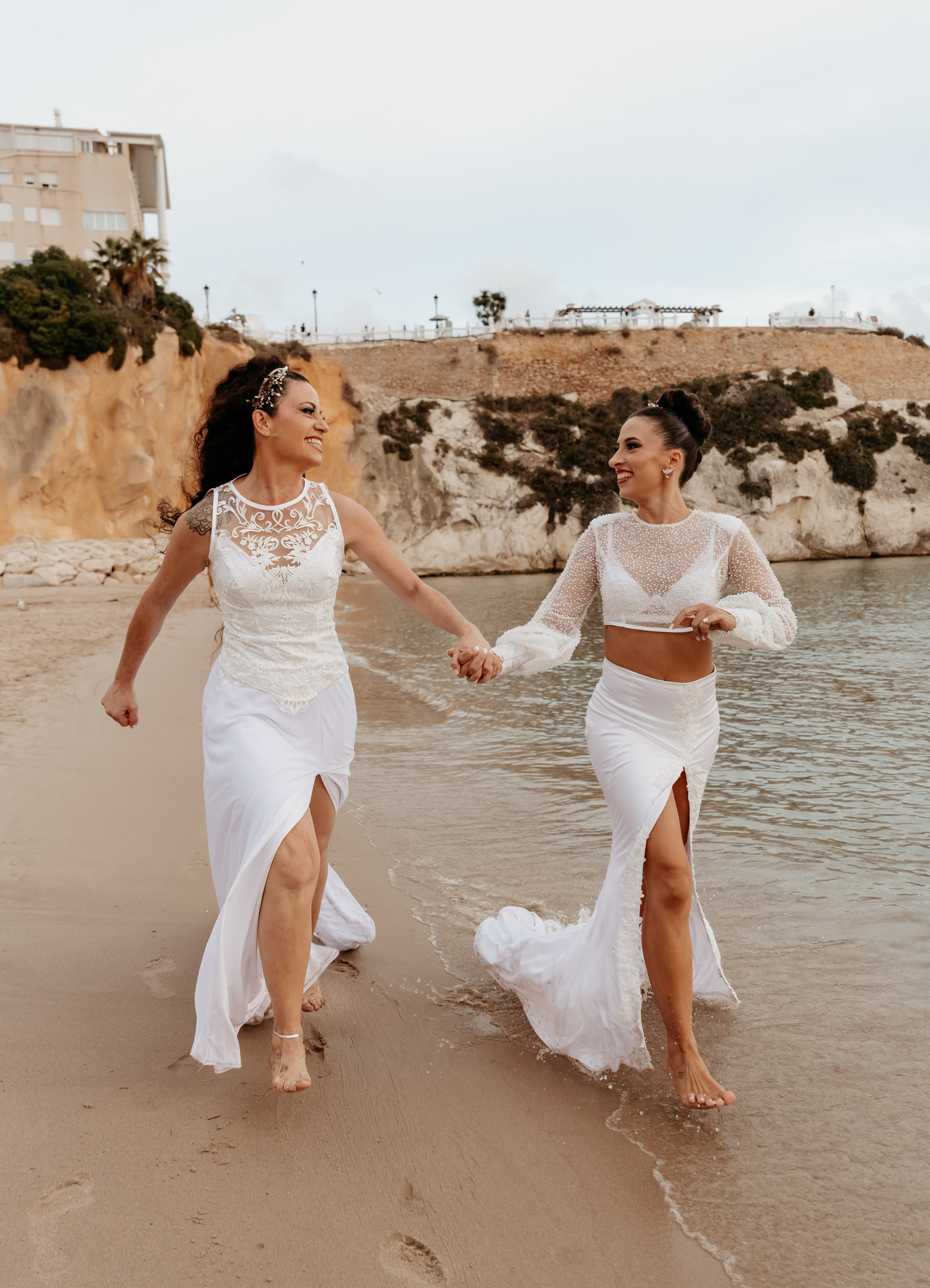 Una boda vivida sin prisas, contada con verdad. Ramoné Fotografía · Fotógrafo de Bodas en Alicante, Murcia y Valencia | Reportaje Natural y Documental