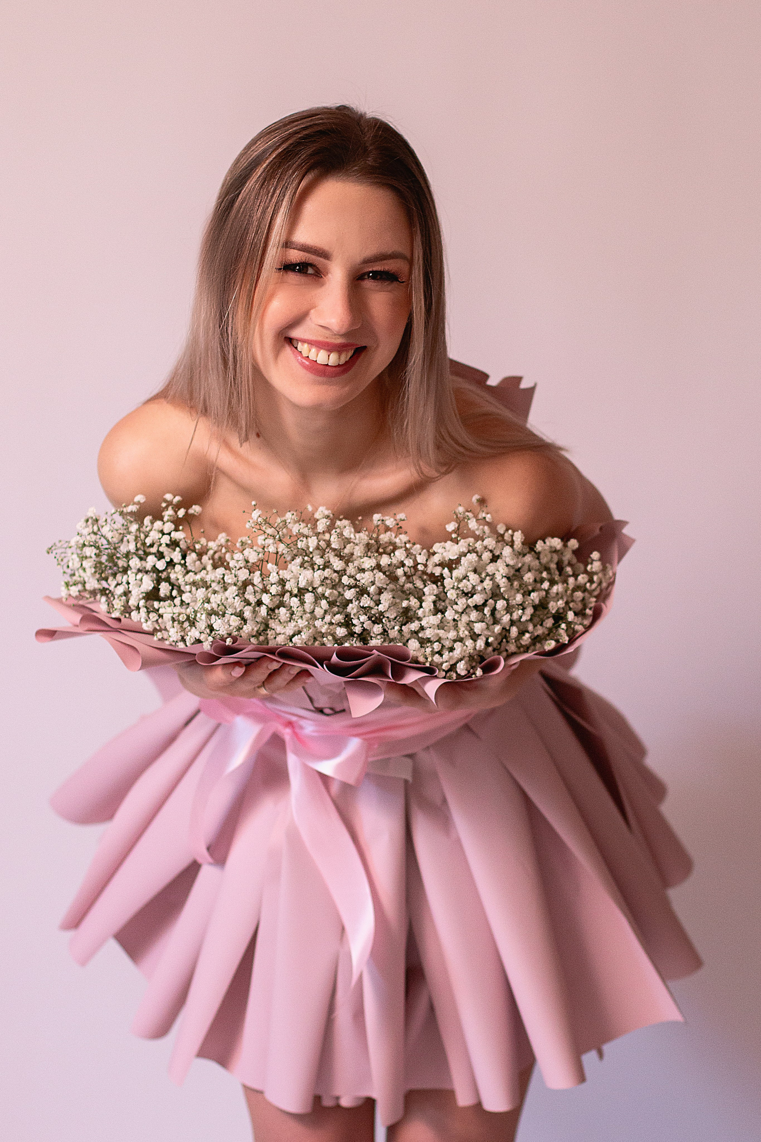 Девушка-букет. Детский и семейный фотограф в г. Бельцы