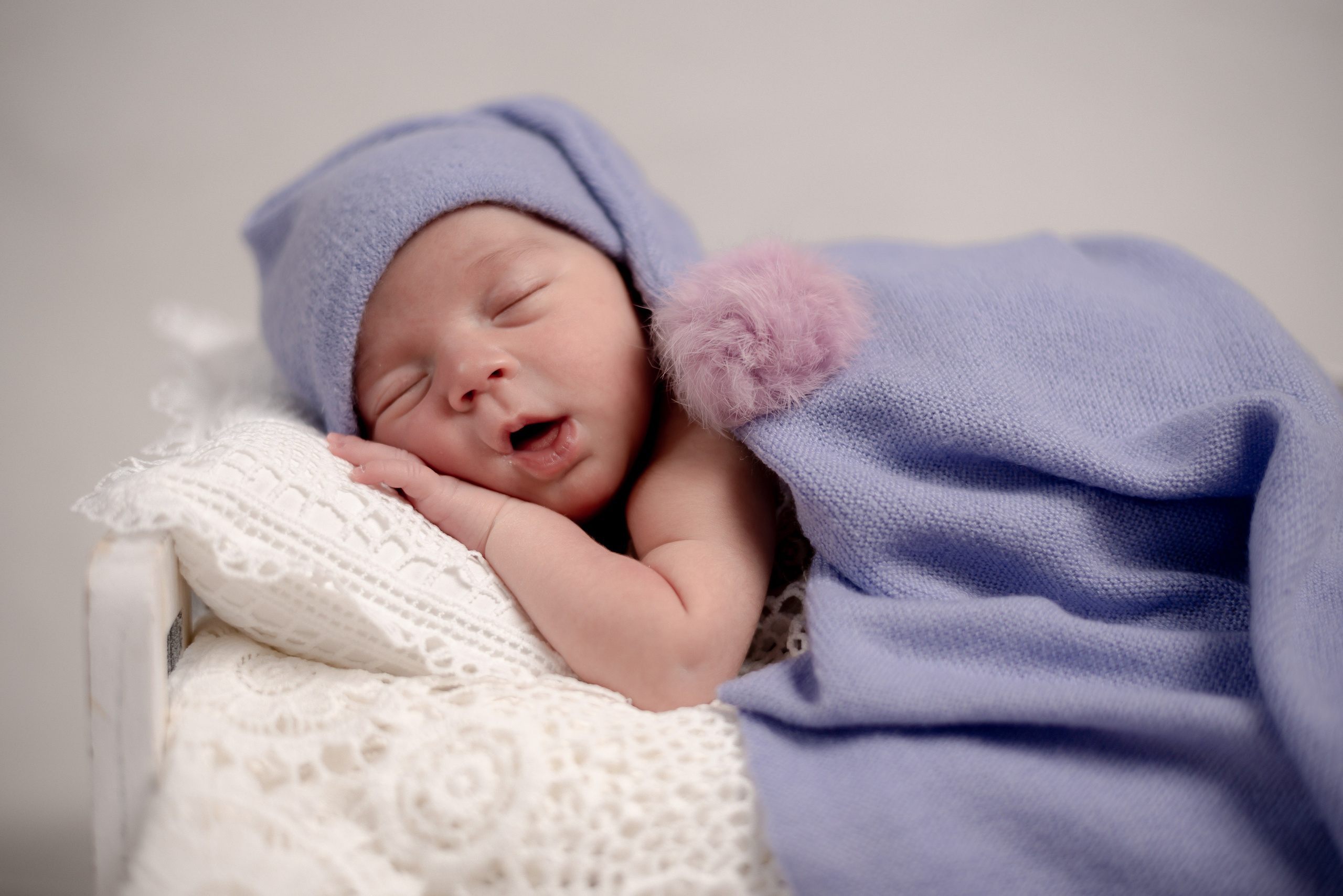 Newborn Photoshoot. Professional Photograher, Antwerpen/Belgium
