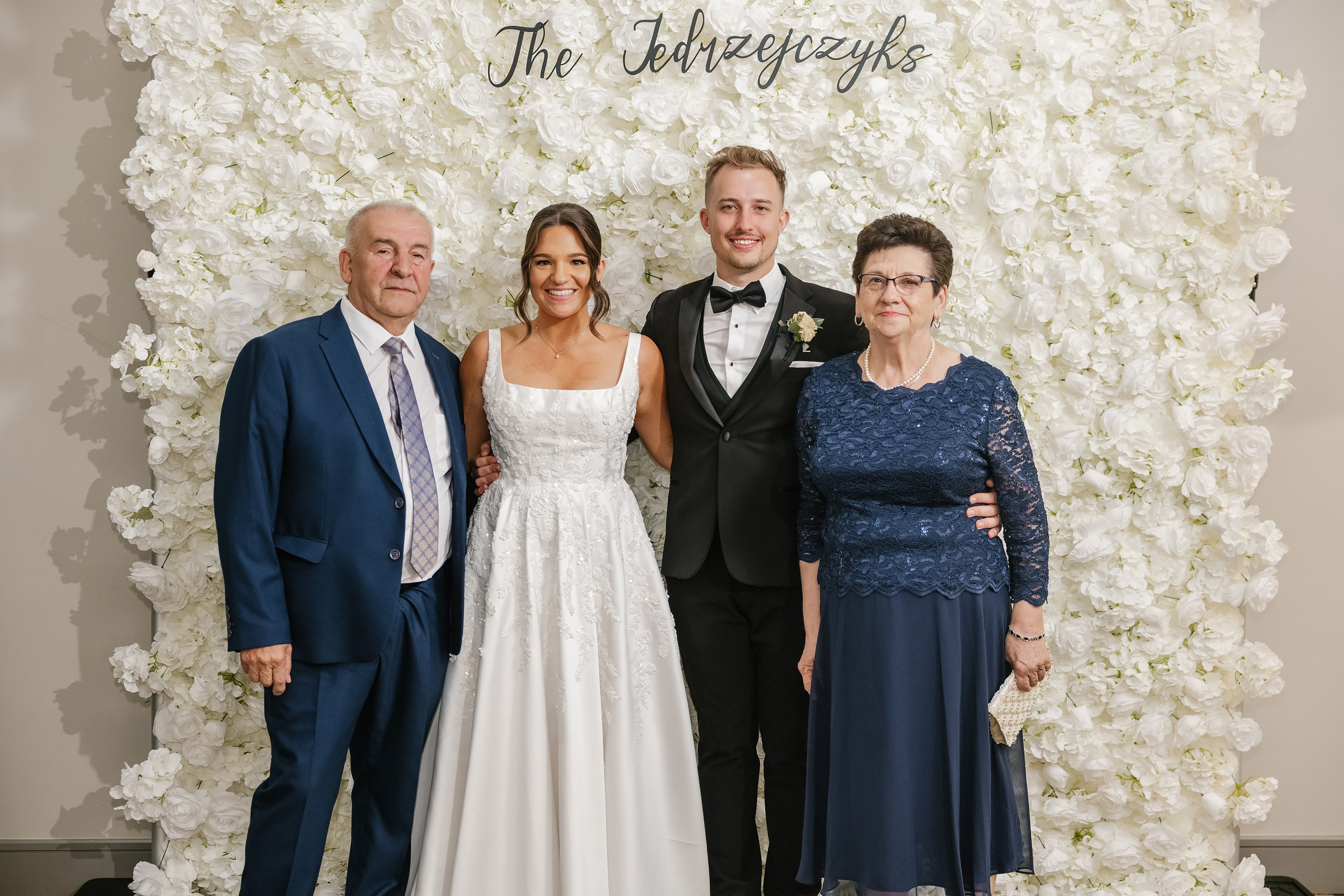 09.06.2025 Wedding. Wedding family event photographer in Chicago Nick Yushevich