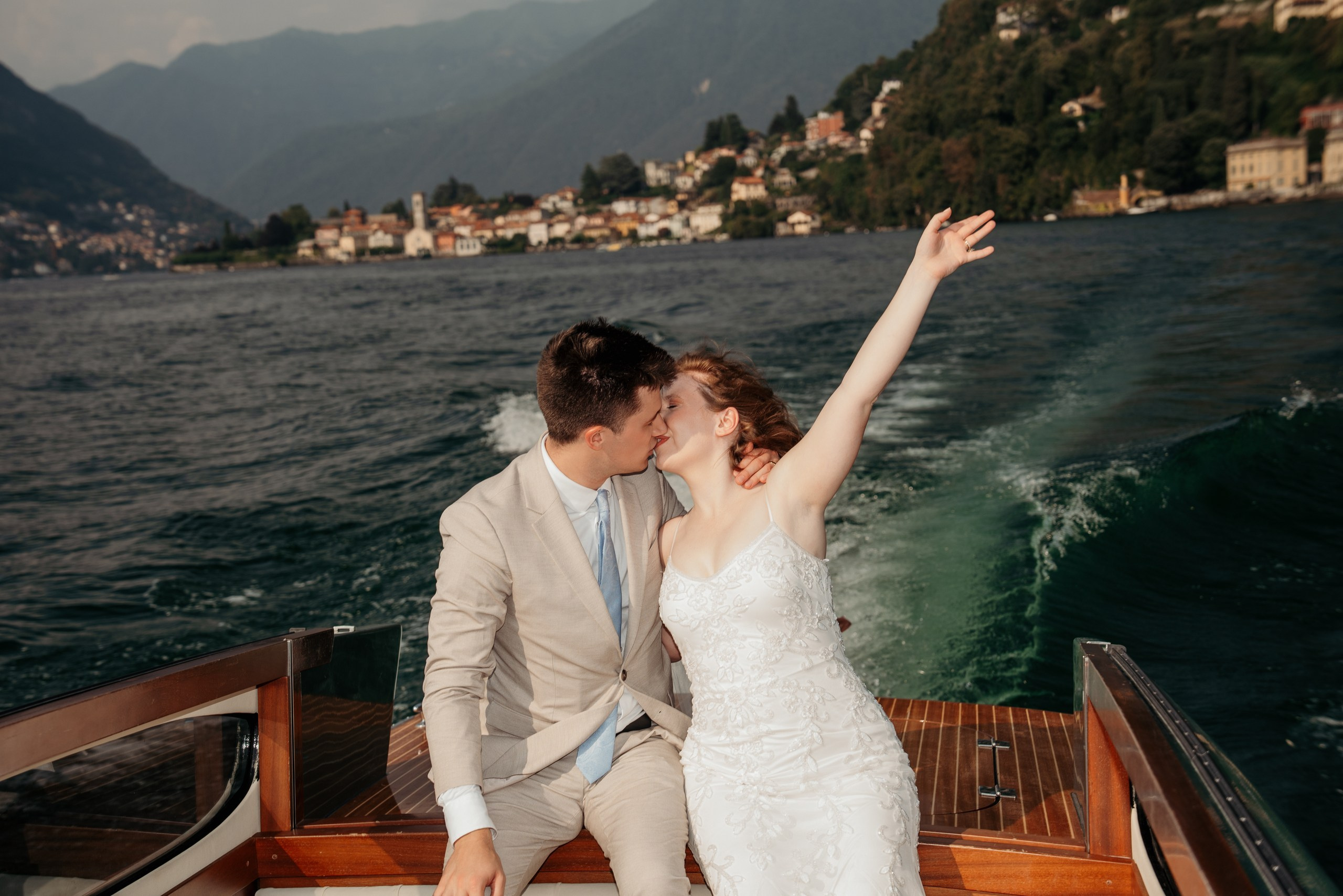 Cernobbio, Boat and Villa Olmo. Wedding Photographer Lake Como Ferrari Media Production