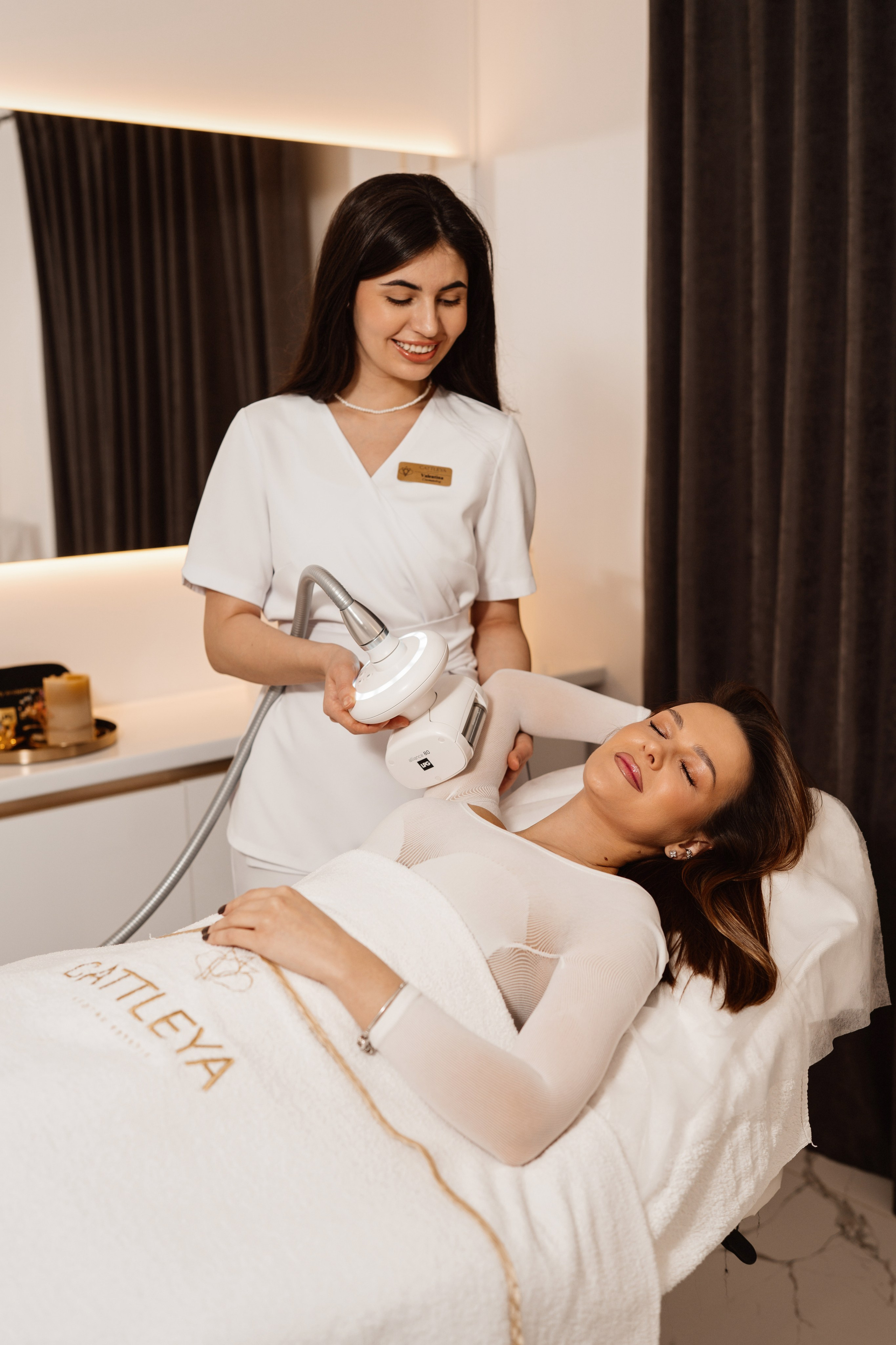 Cattleya | personal branding. Home