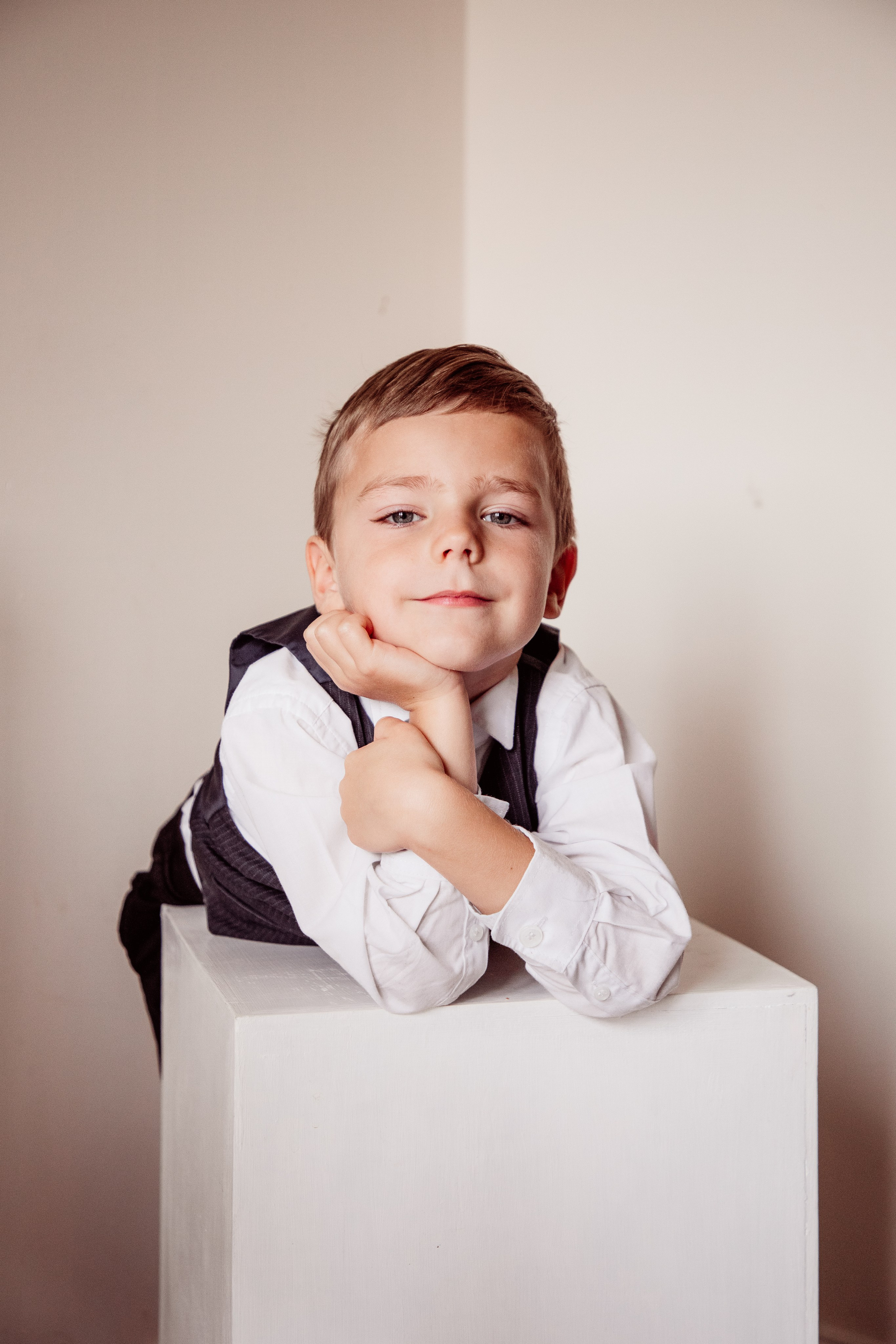 Smart young man. PORTRAIT|FAMILY|CHILDREN|BRAND PHOTOGRAPHER UK, CAMBRIDGESHIRE