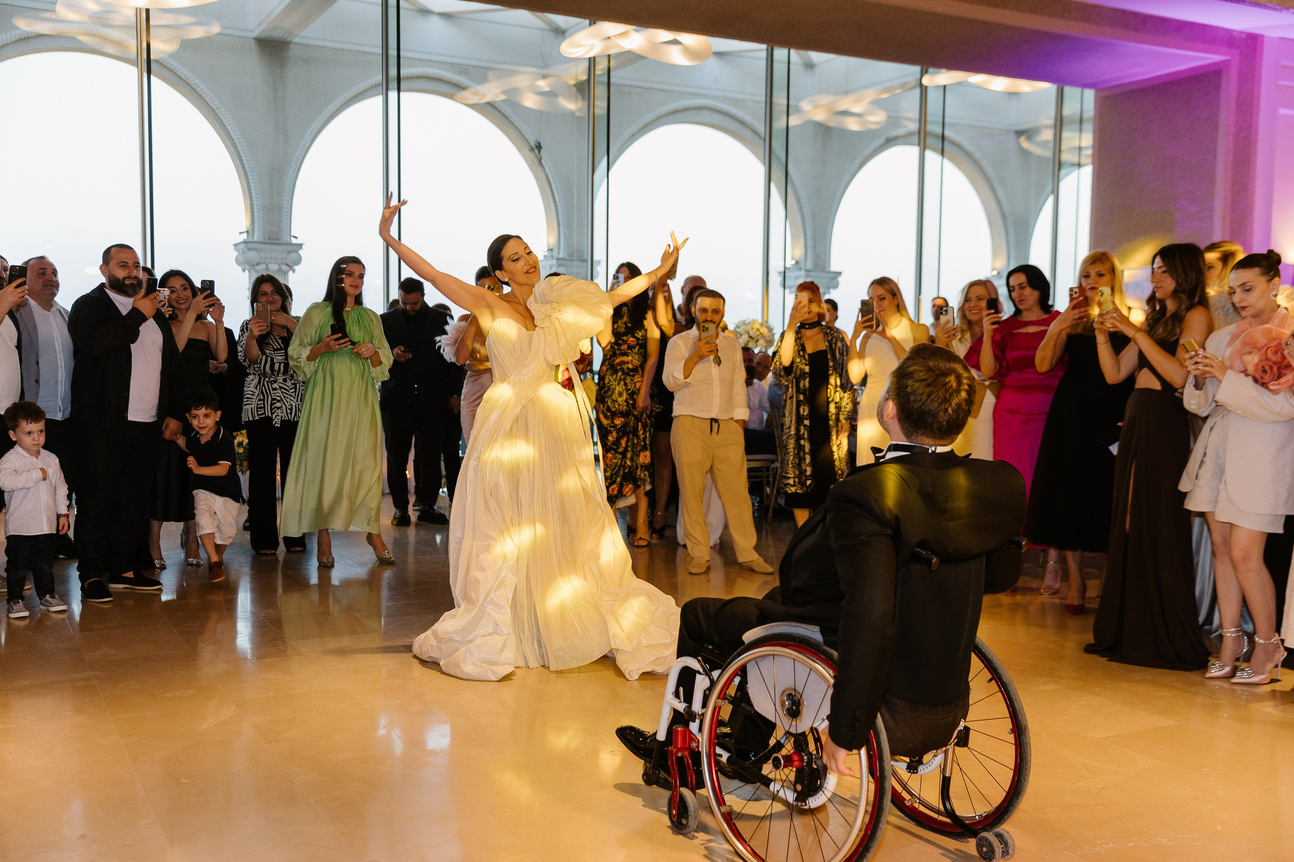 Nino & Giorgi. Photographer Anna Nazarenko