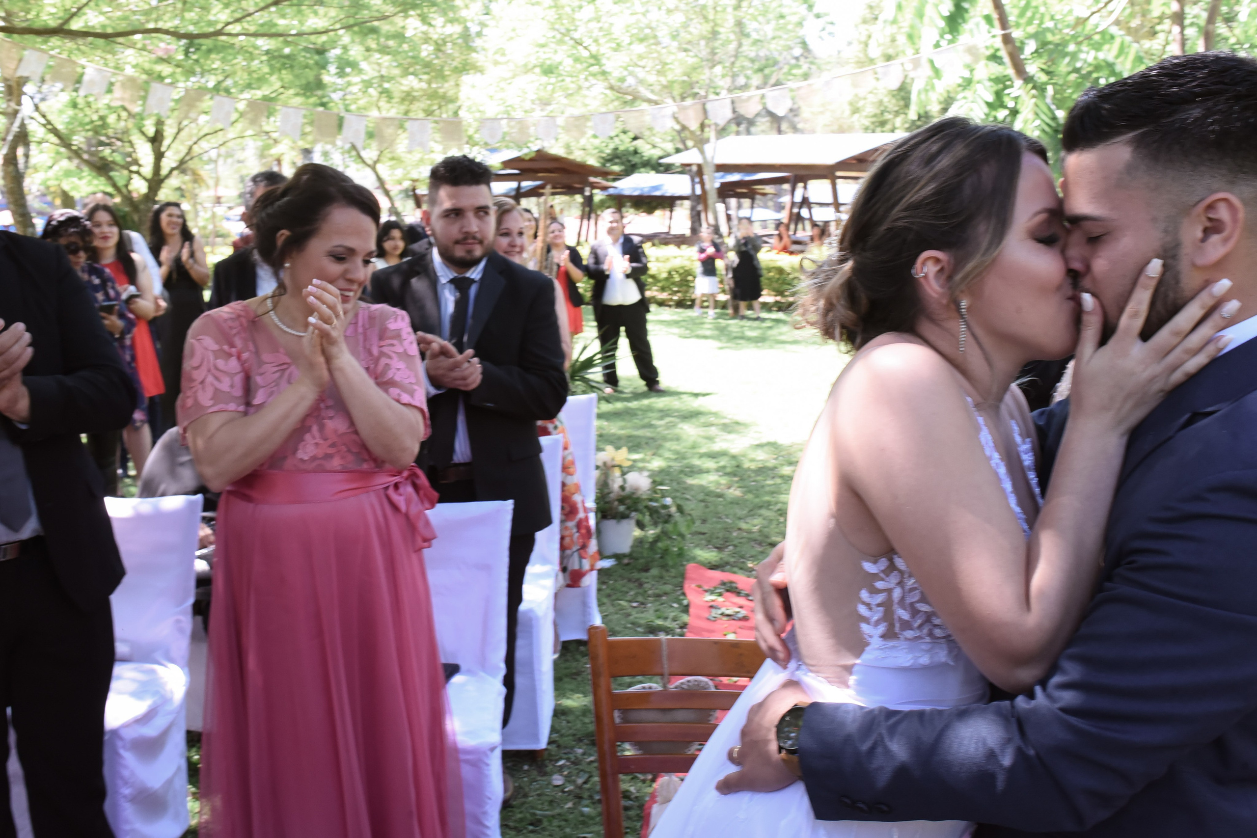 Daniela & Gabriel. Fotografo de casamiento en misiones y fotógrafo de familia  Posadas