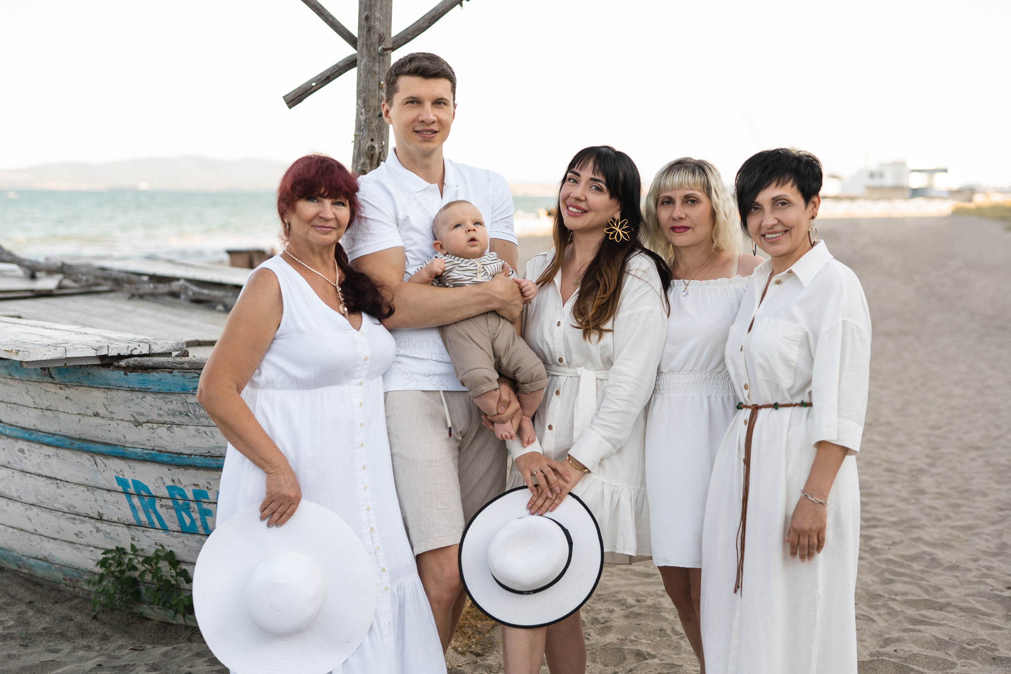 Настя с семьей. Фотограф в Болгарии Екатерина Зубкова