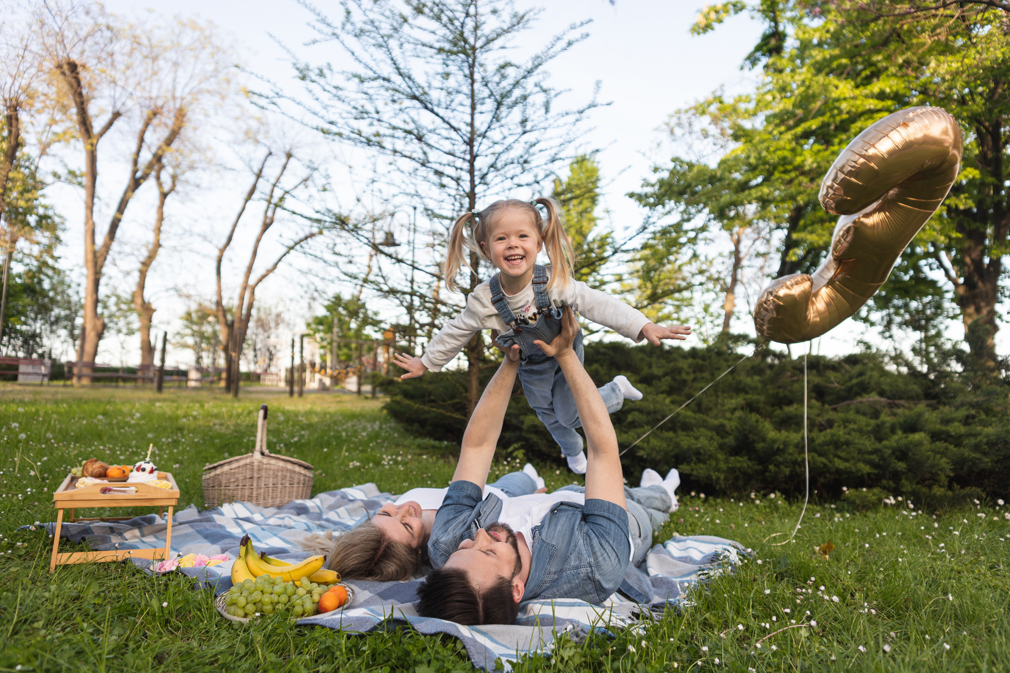 Marina + Denis = Anya. Photograph in Bulgaria Katerina Zubkova