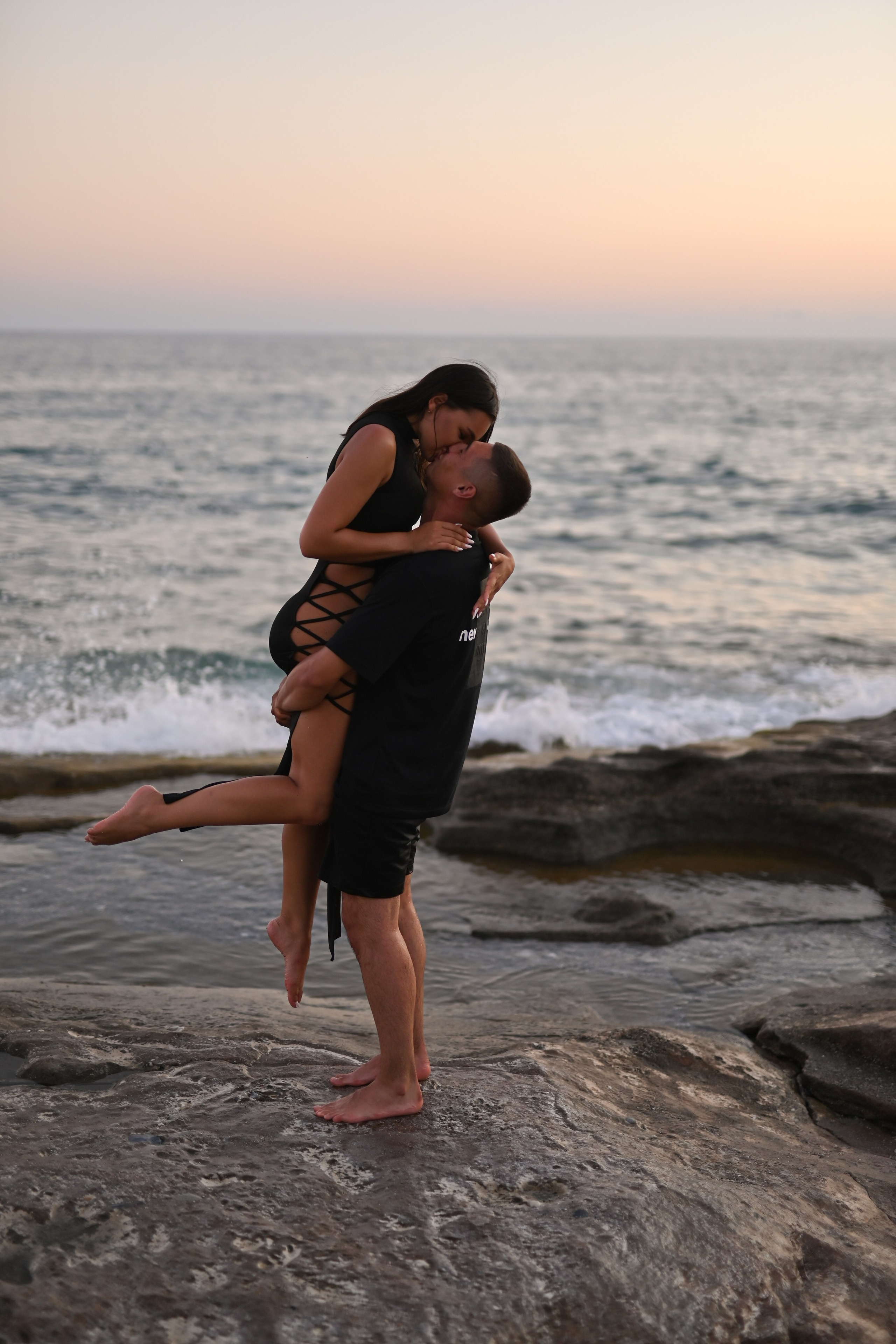 Love story на пляже Улаш. Photographer in Alanya, Side, Manavgat. Türkiye
